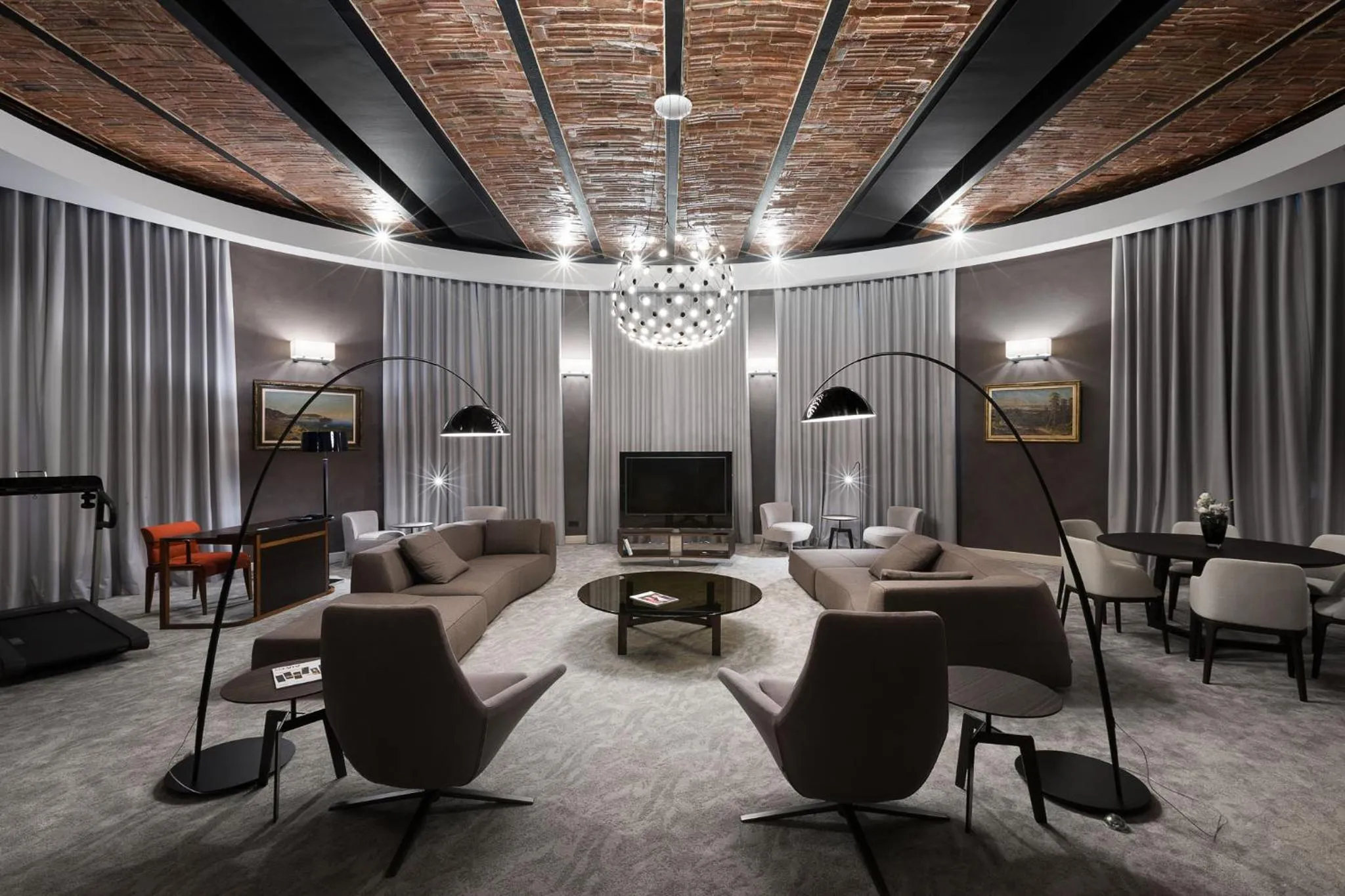 Photo of the whole room in BANKHOTEL