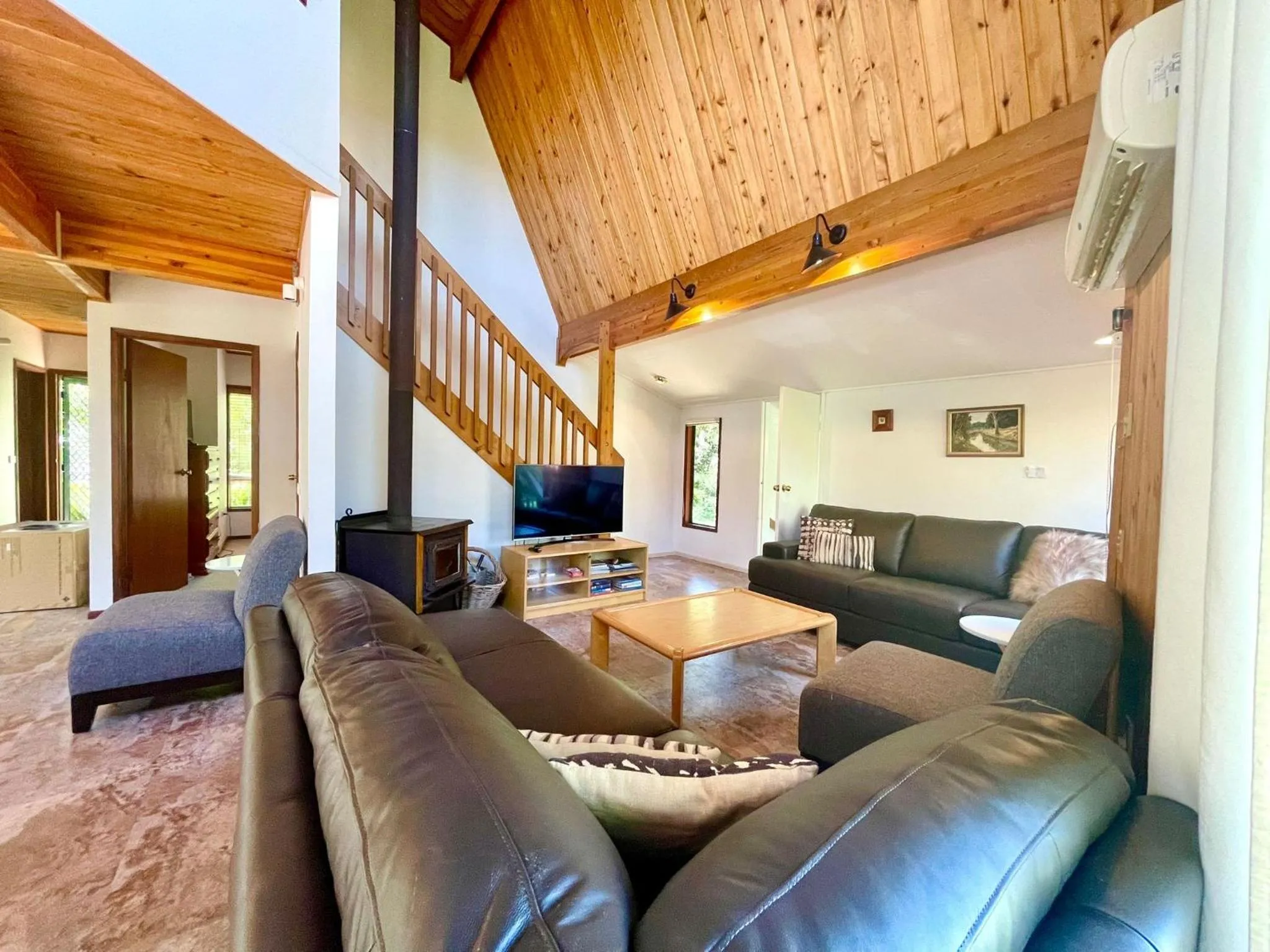 Sublime Cedar Lodge Leura