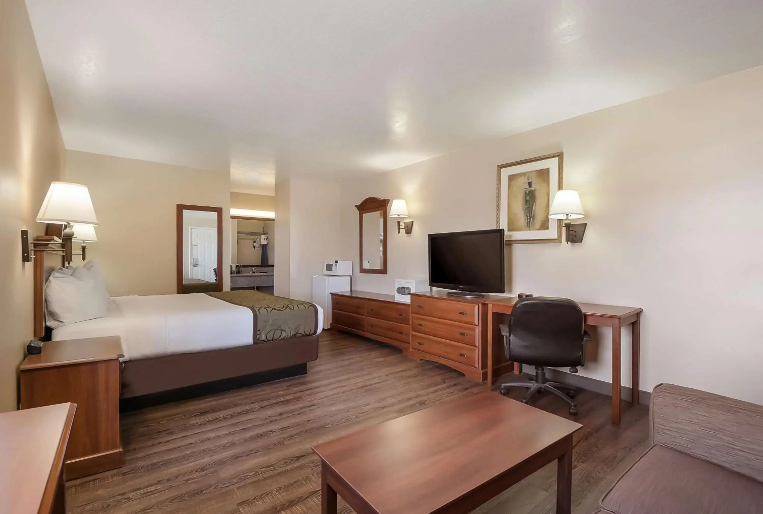 Photo of the whole room, Bed in SureStay Hotel by Best Western Fernley Photo of the whole room, Bed in SureStay Hotel by Best Western Fernley