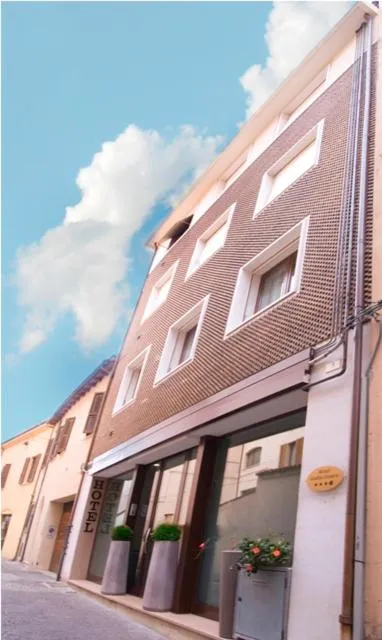 Property building in Hotel Giulio Cesare