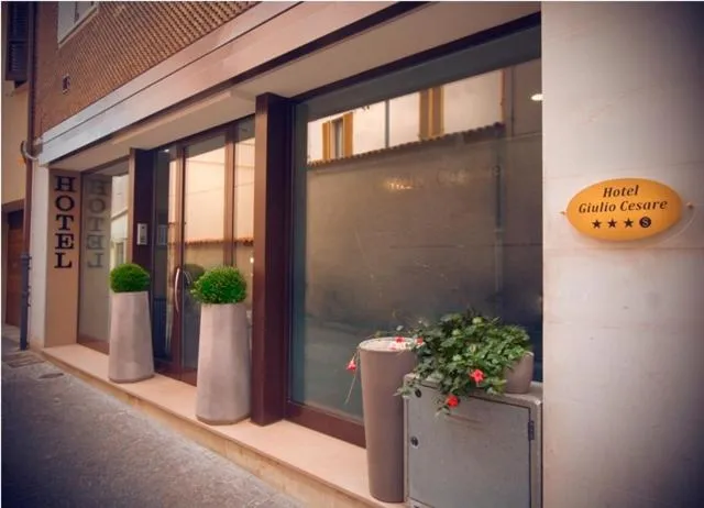 Facade/entrance in Hotel Giulio Cesare
