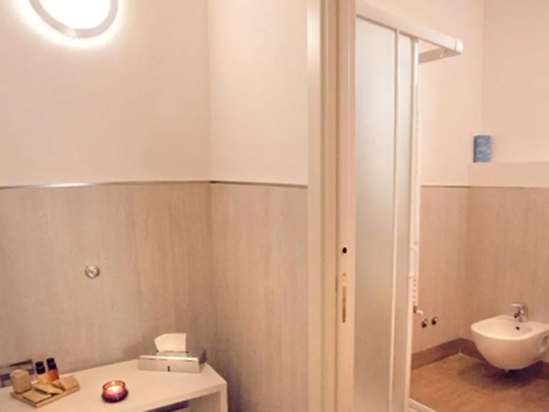 Bathroom in Hotel Giulio Cesare