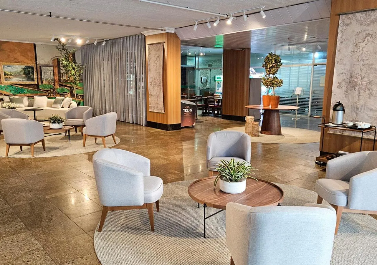 Lobby or reception in Hotel Nacional Inn Poços de Caldas - Lazer completo e Gastronomia no Centro