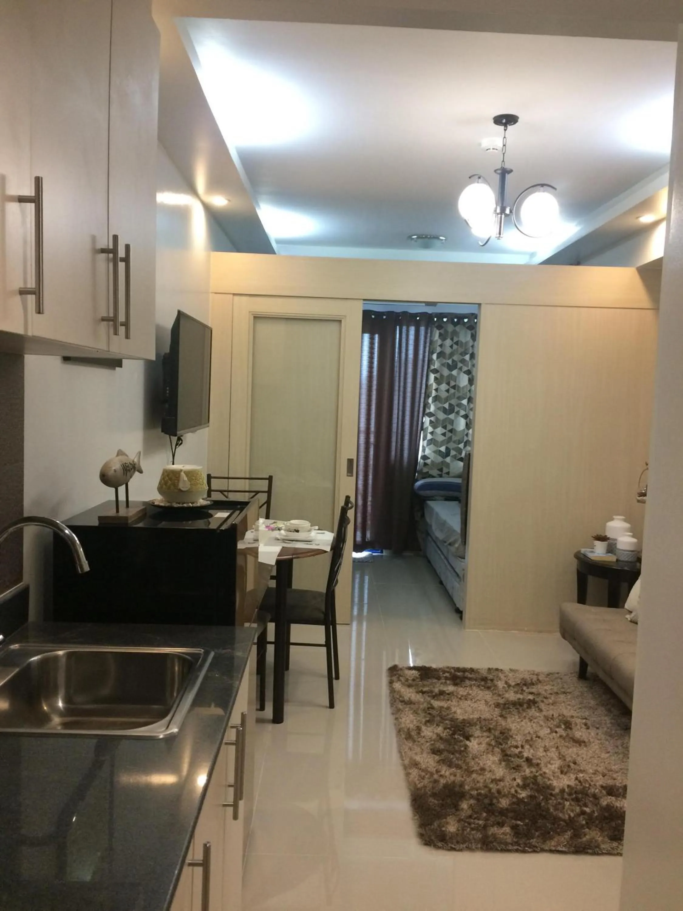 Apartment in Reese @ Sea Residences Manila
