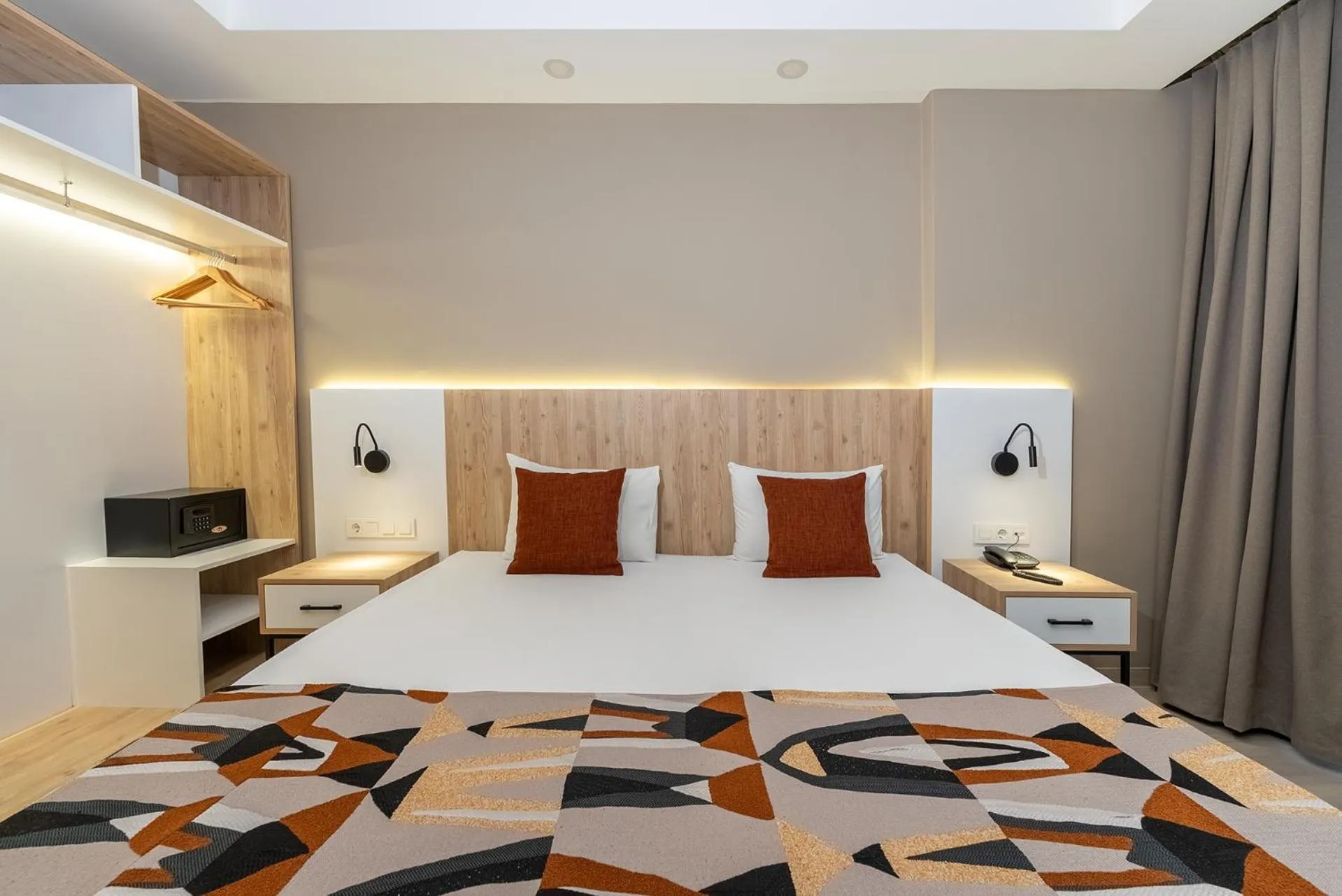 Bed in Villa Sunflower Hotel - All Inclusive