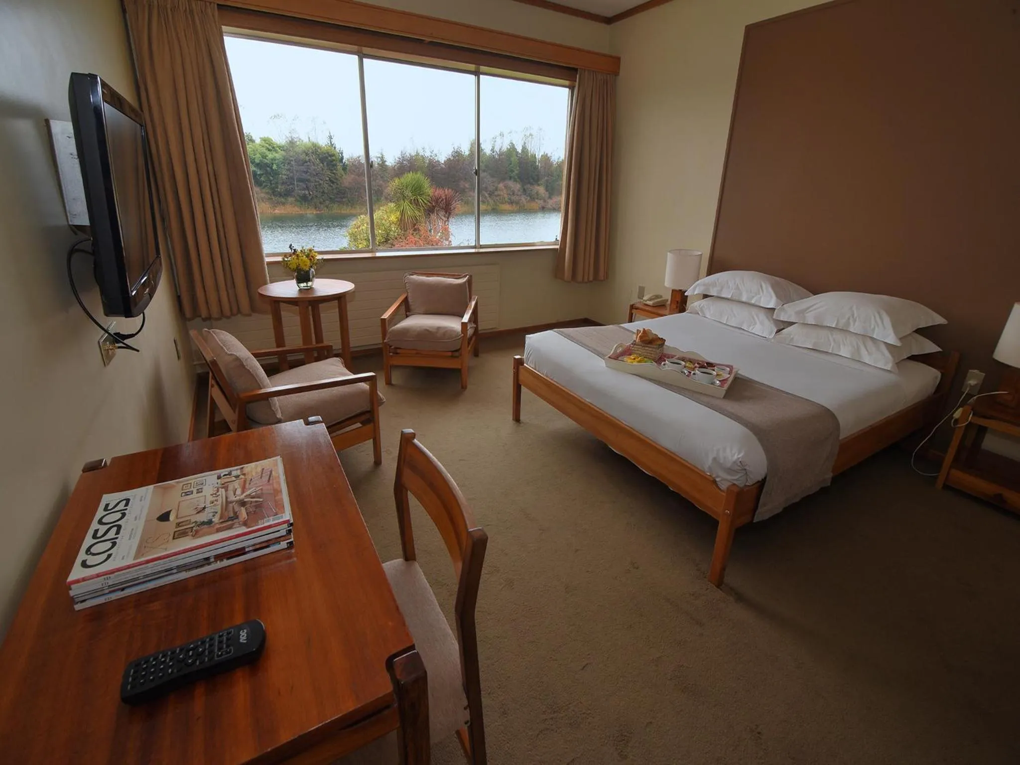 Bed in Hotel Naguilan