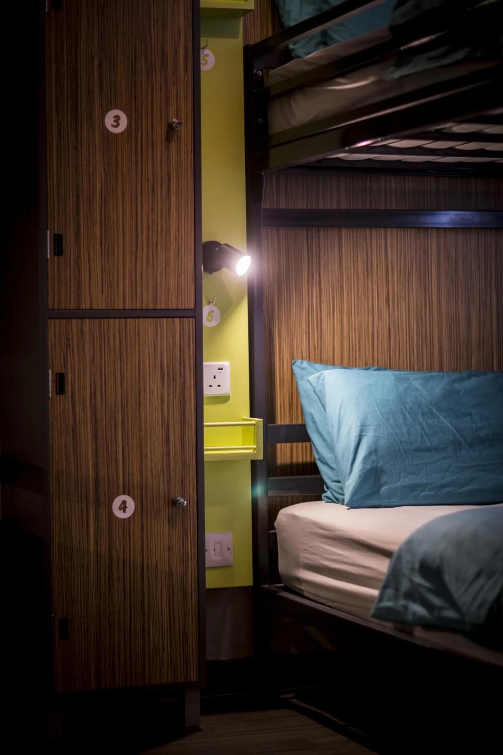 Bed in Kick Ass Greyfriars (18+)