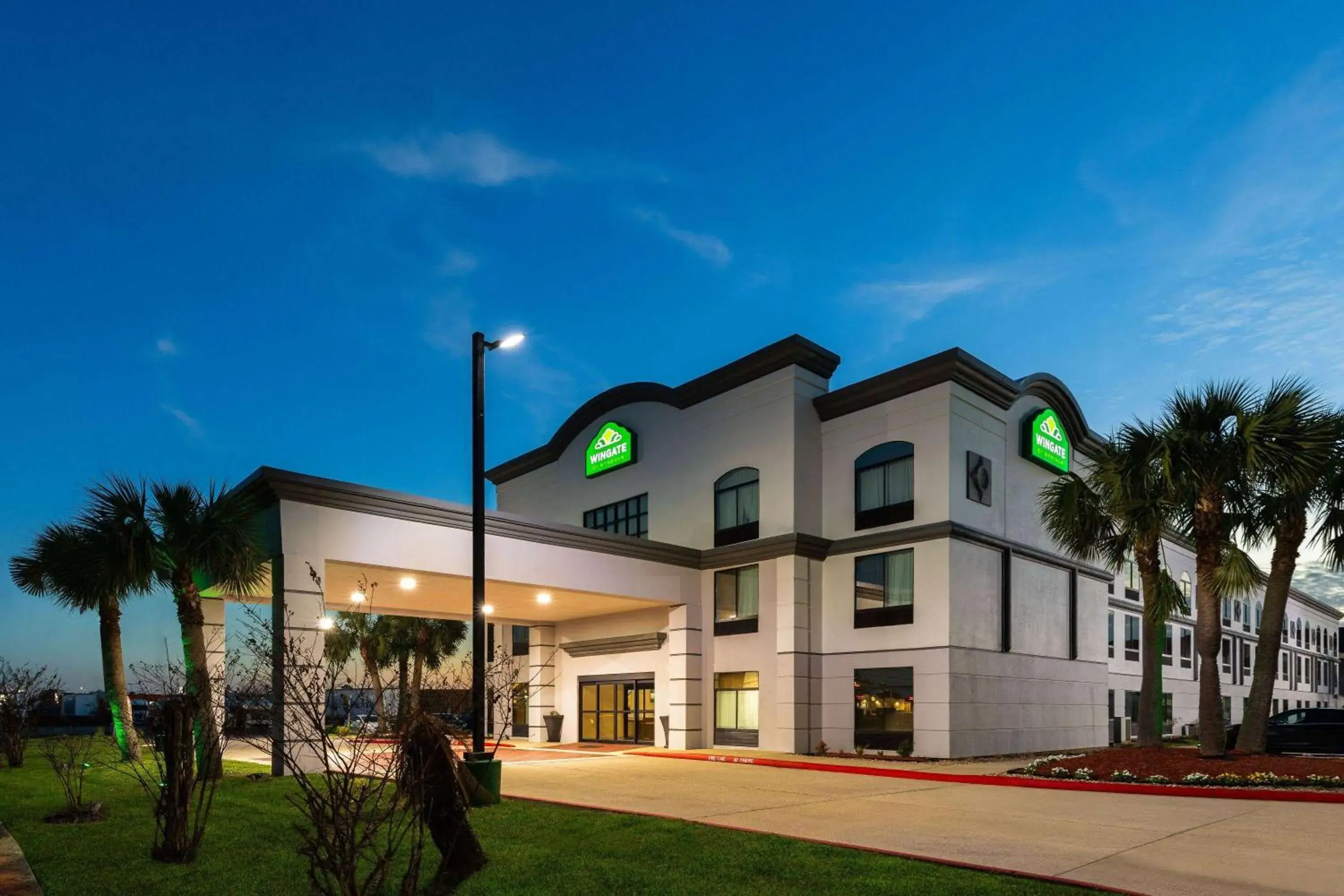 Property building in Wingate by Wyndham Sulphur Near Lake Charles Property building in Wingate by Wyndham Sulphur Near Lake Charles