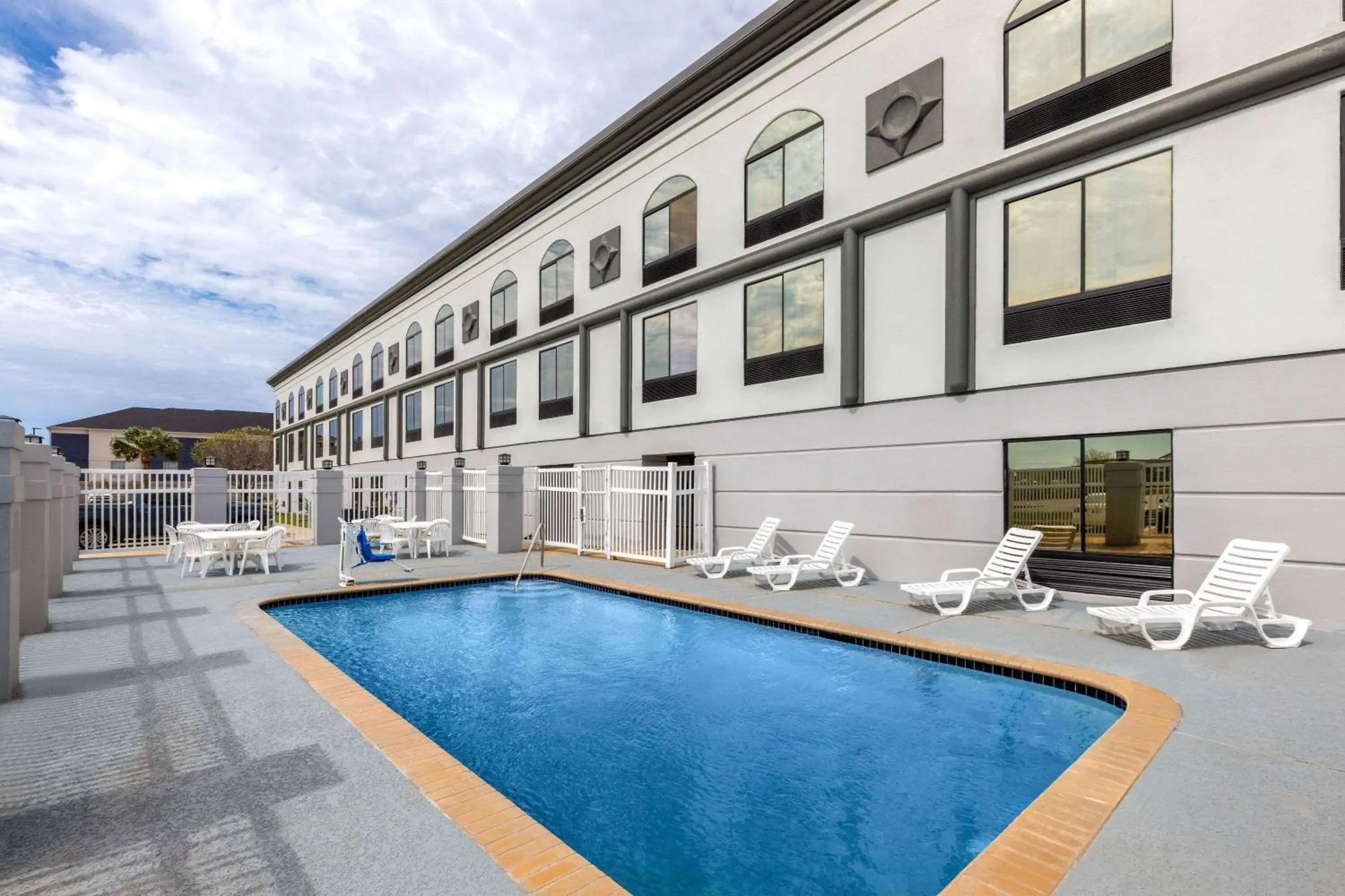 Pool view in Wingate by Wyndham Sulphur Near Lake Charles Pool view in Wingate by Wyndham Sulphur Near Lake Charles