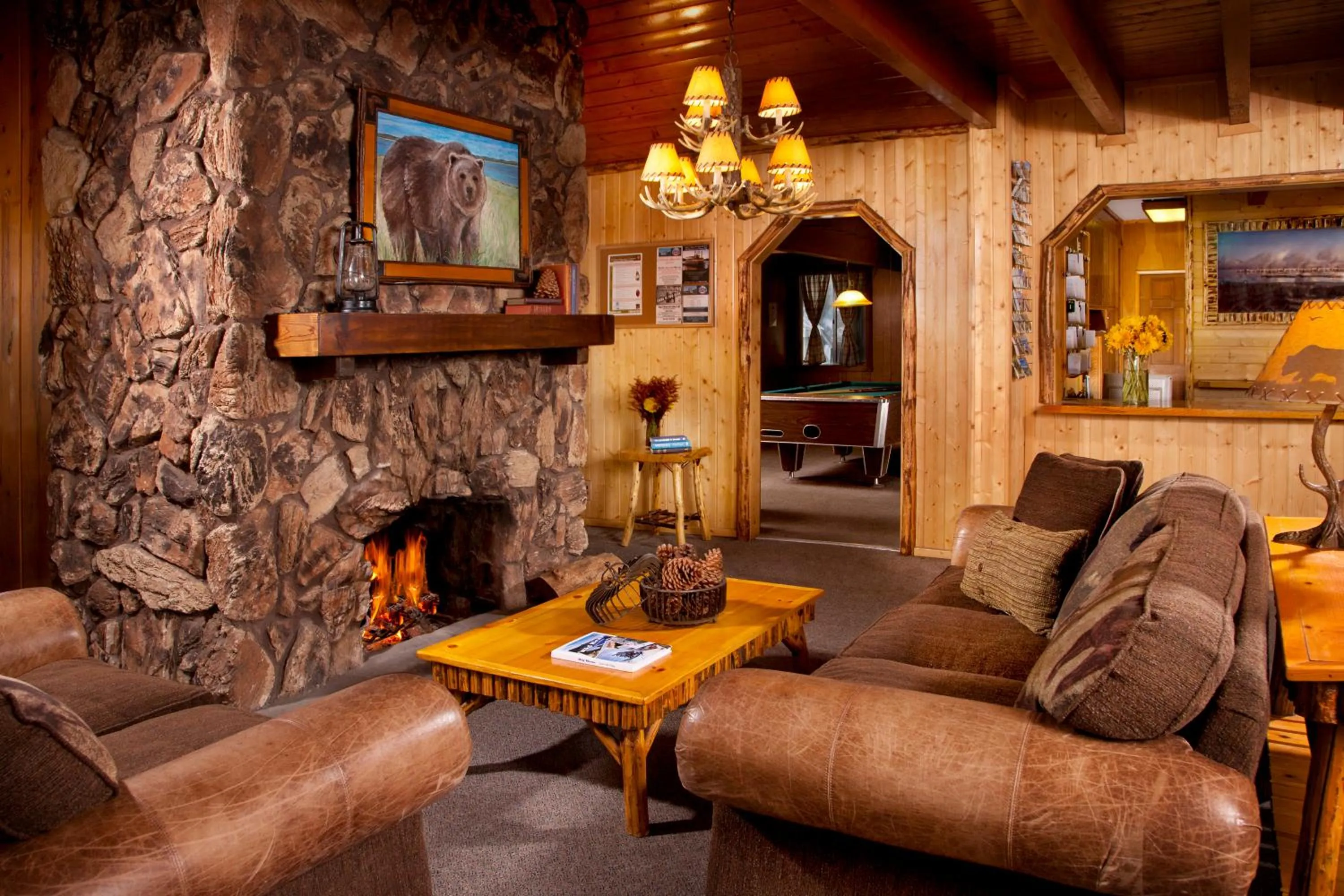 Communal lounge/ TV room in Big Bear Frontier