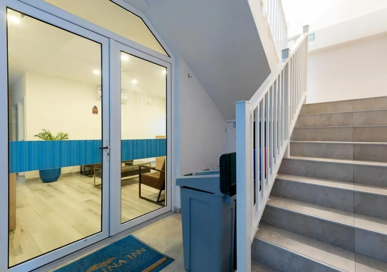 Facade/entrance in Aqualina Inn Facade/entrance in Aqualina Inn