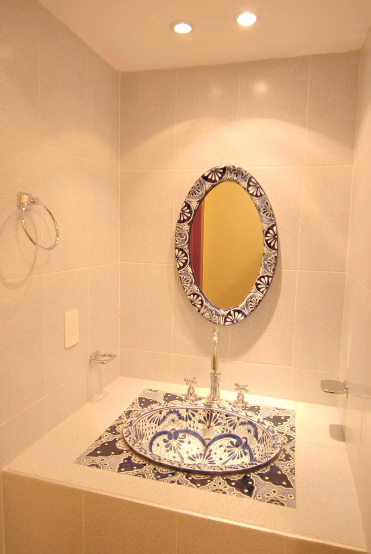 Decorative detail in Olga Querida B&B Hostal