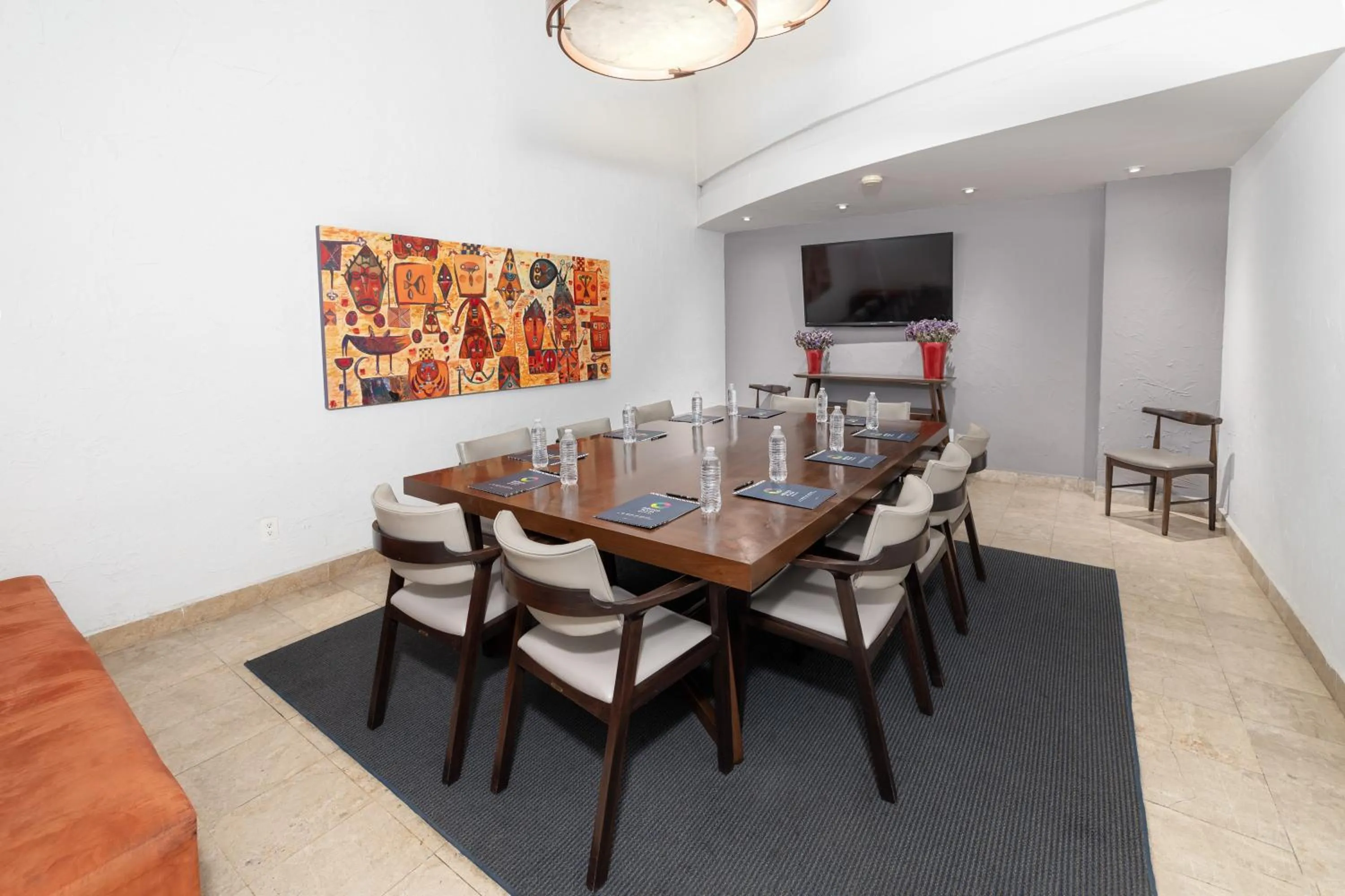 Meeting/conference room in Hotel Suites México Plaza León Campestre