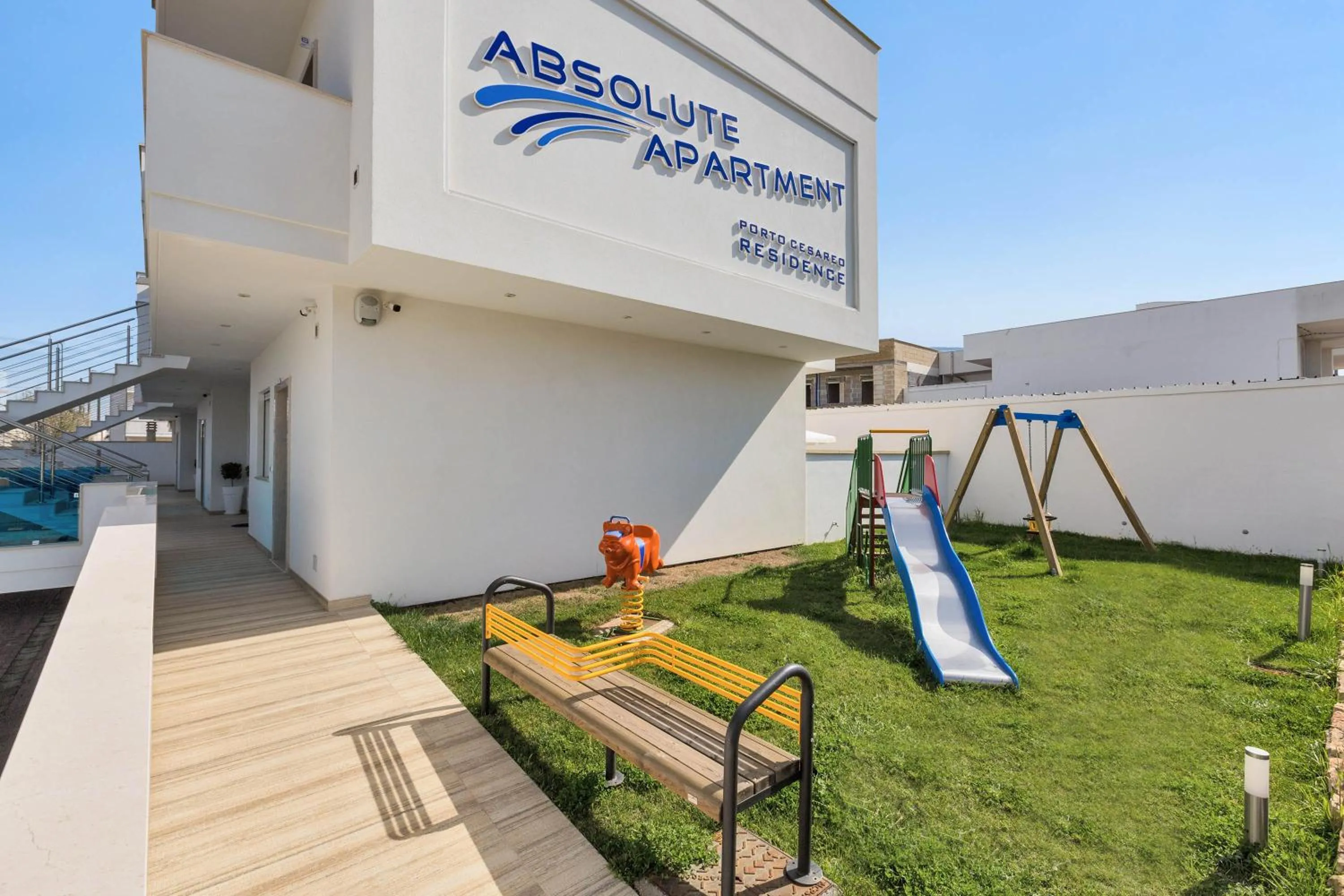 Garden in Absolute Suite Apartments
