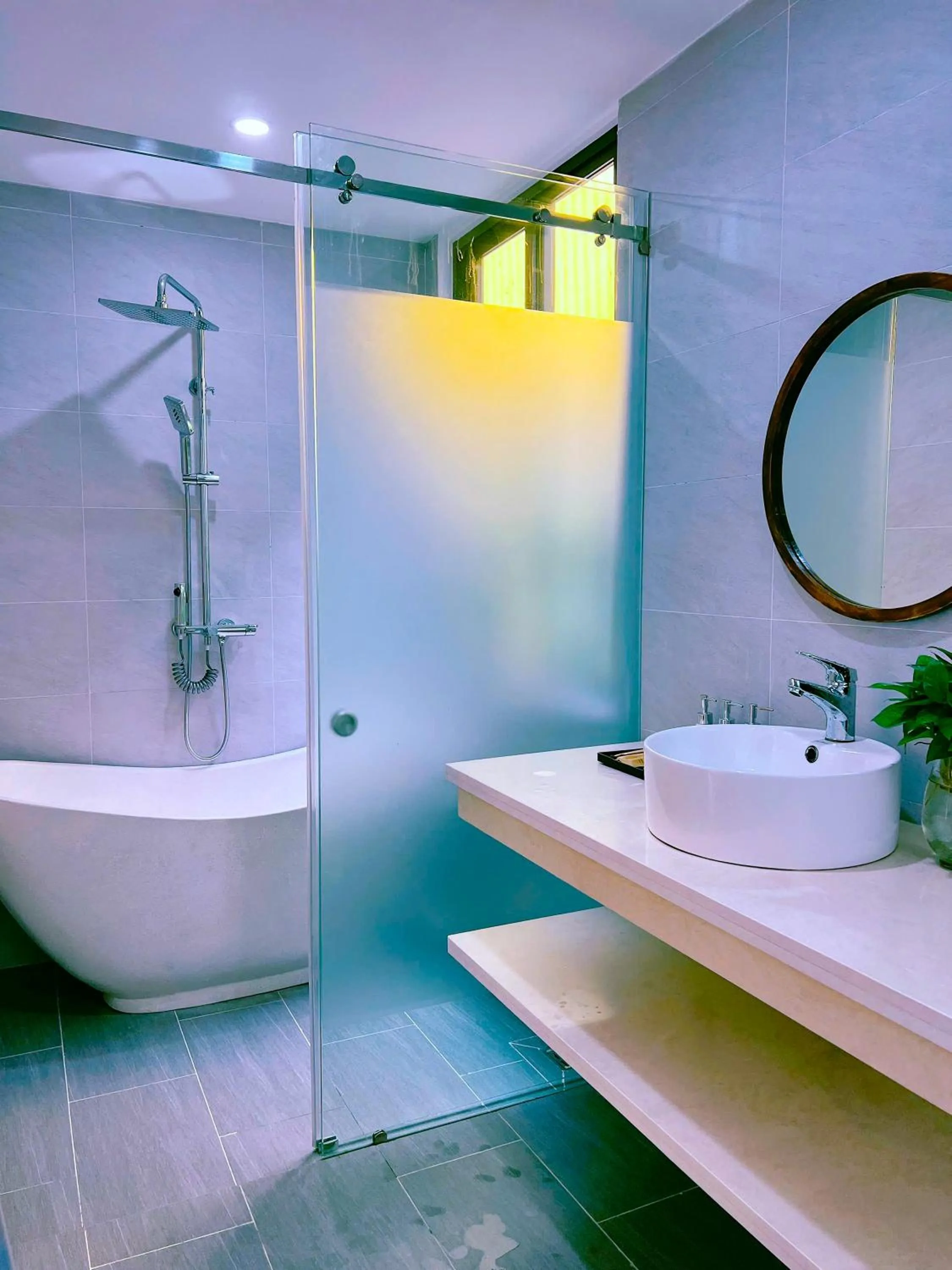 Shower in For You Ninh Binh Boutique