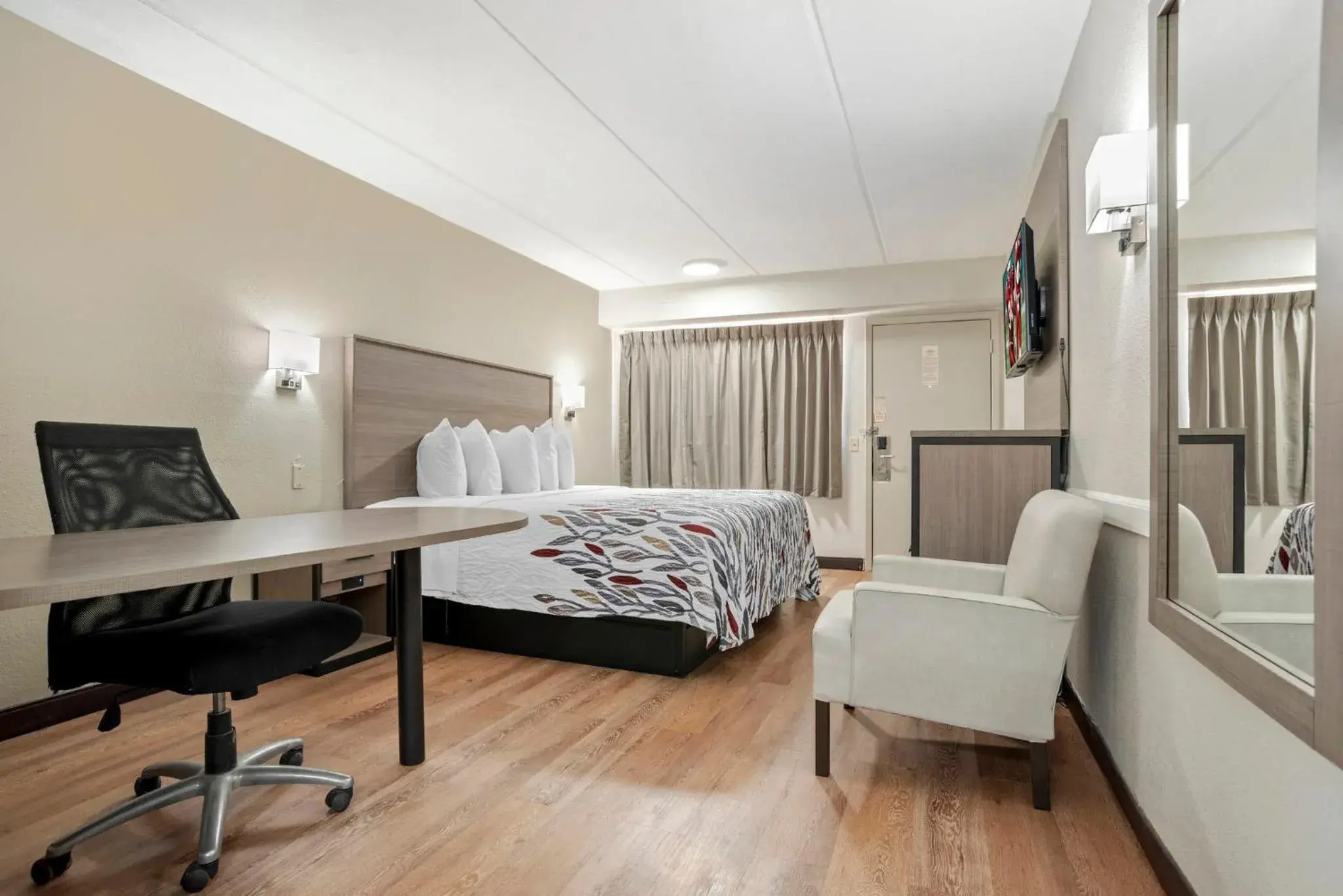 Bedroom, Bed in Red Roof Inn West Monroe Bedroom, Bed in Red Roof Inn West Monroe