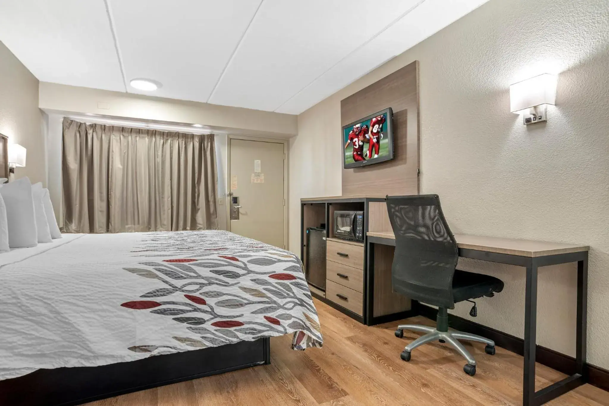 Bedroom, Bed in Red Roof Inn West Monroe Bedroom, Bed in Red Roof Inn West Monroe