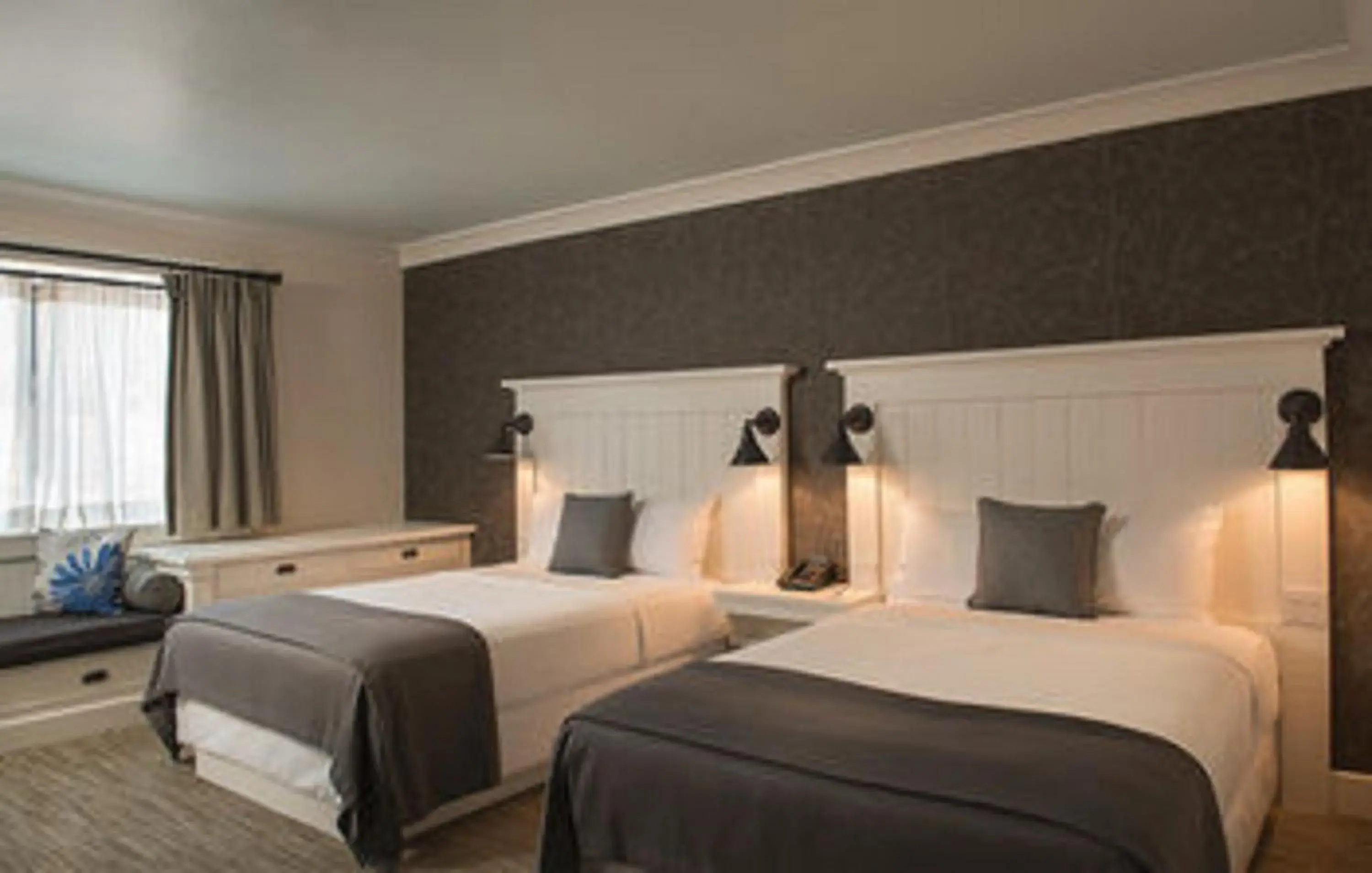 Double Room with Two Double Beds in Village Hotel on Biltmore Estate Double Room with Two Double Beds in Village Hotel on Biltmore Estate