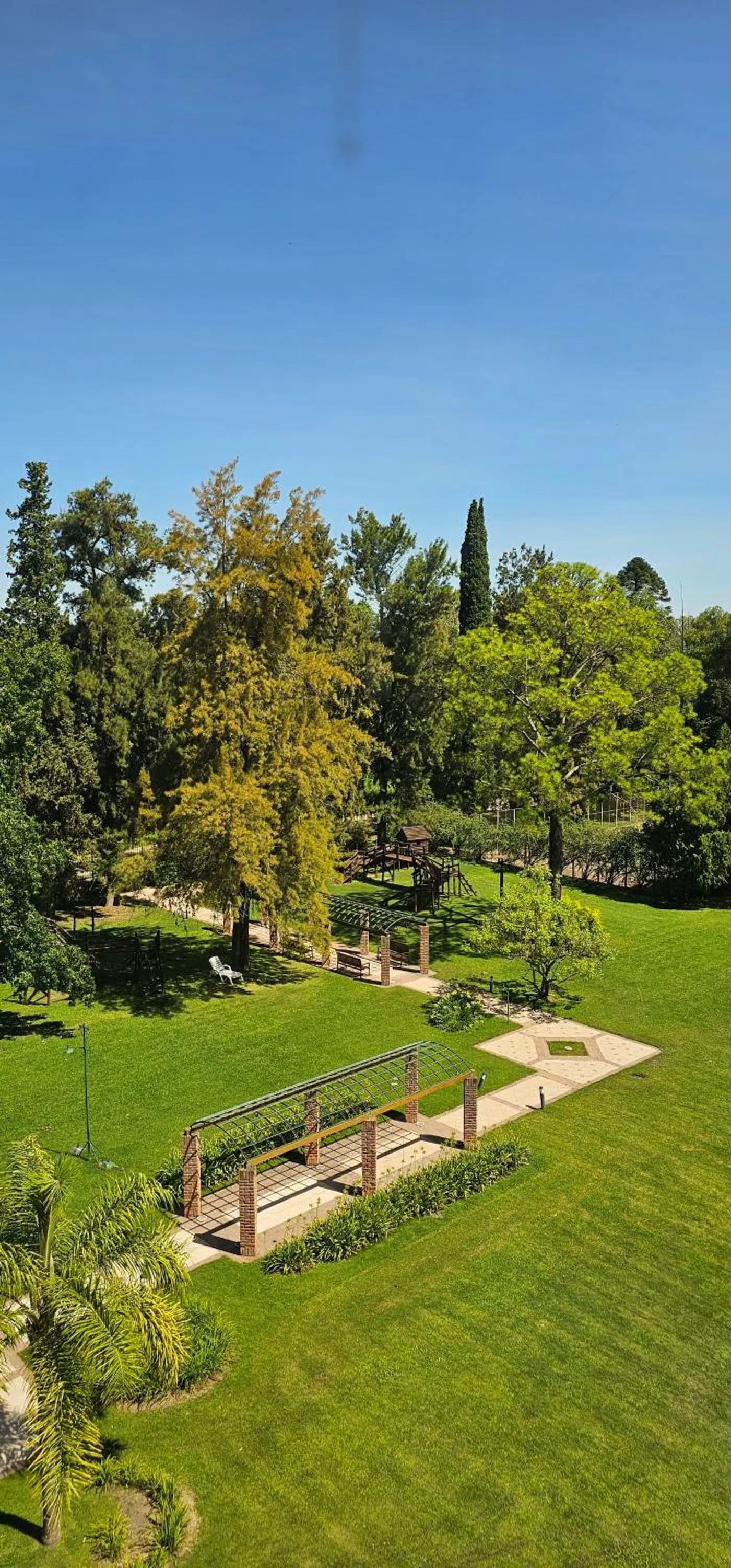 Day in Sheraton Pilar Hotel & Convention Center