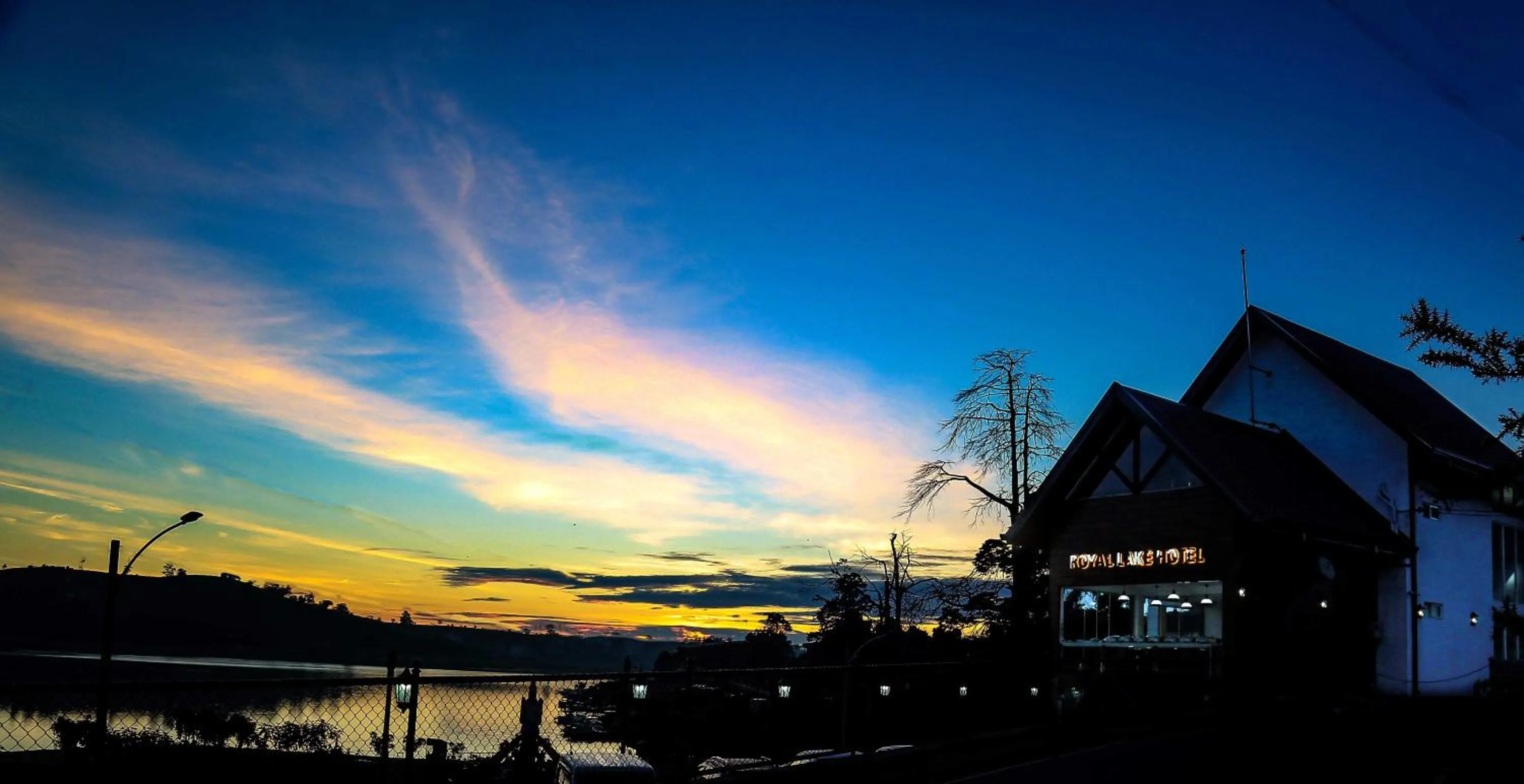 Sunrise in Royal Lake Hotel