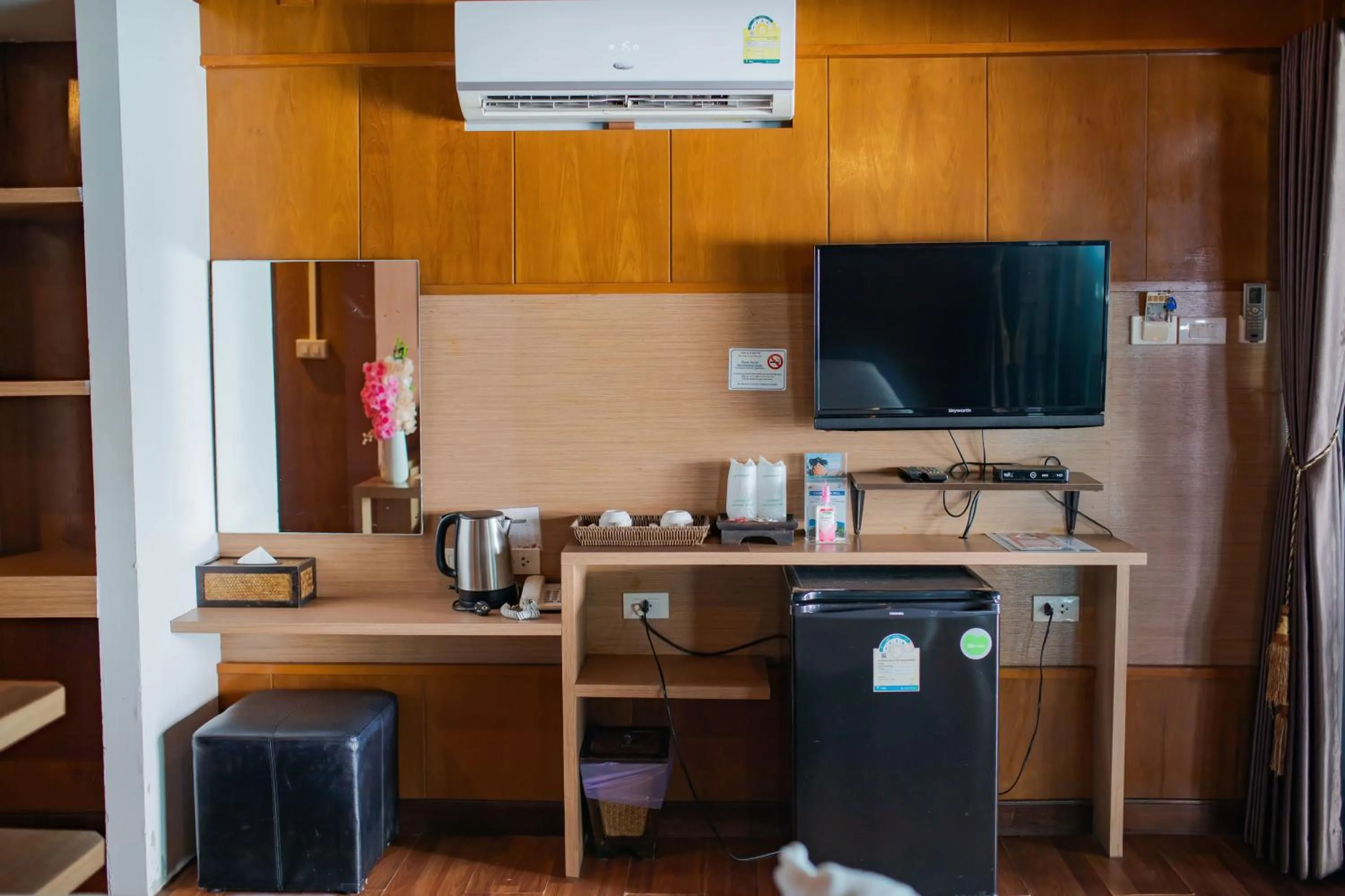 TV and multimedia in Chareena Hill Beach Resort