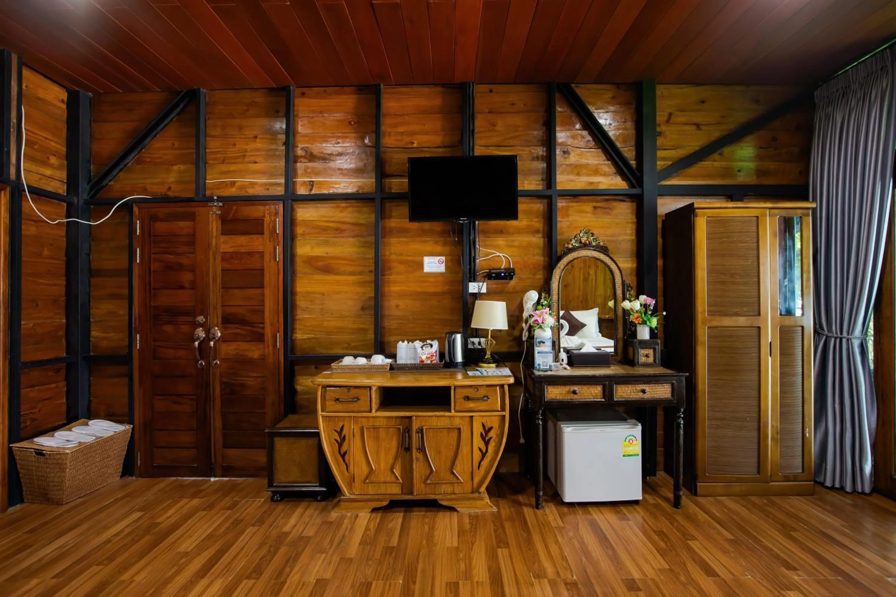 TV and multimedia in Chareena Hill Beach Resort