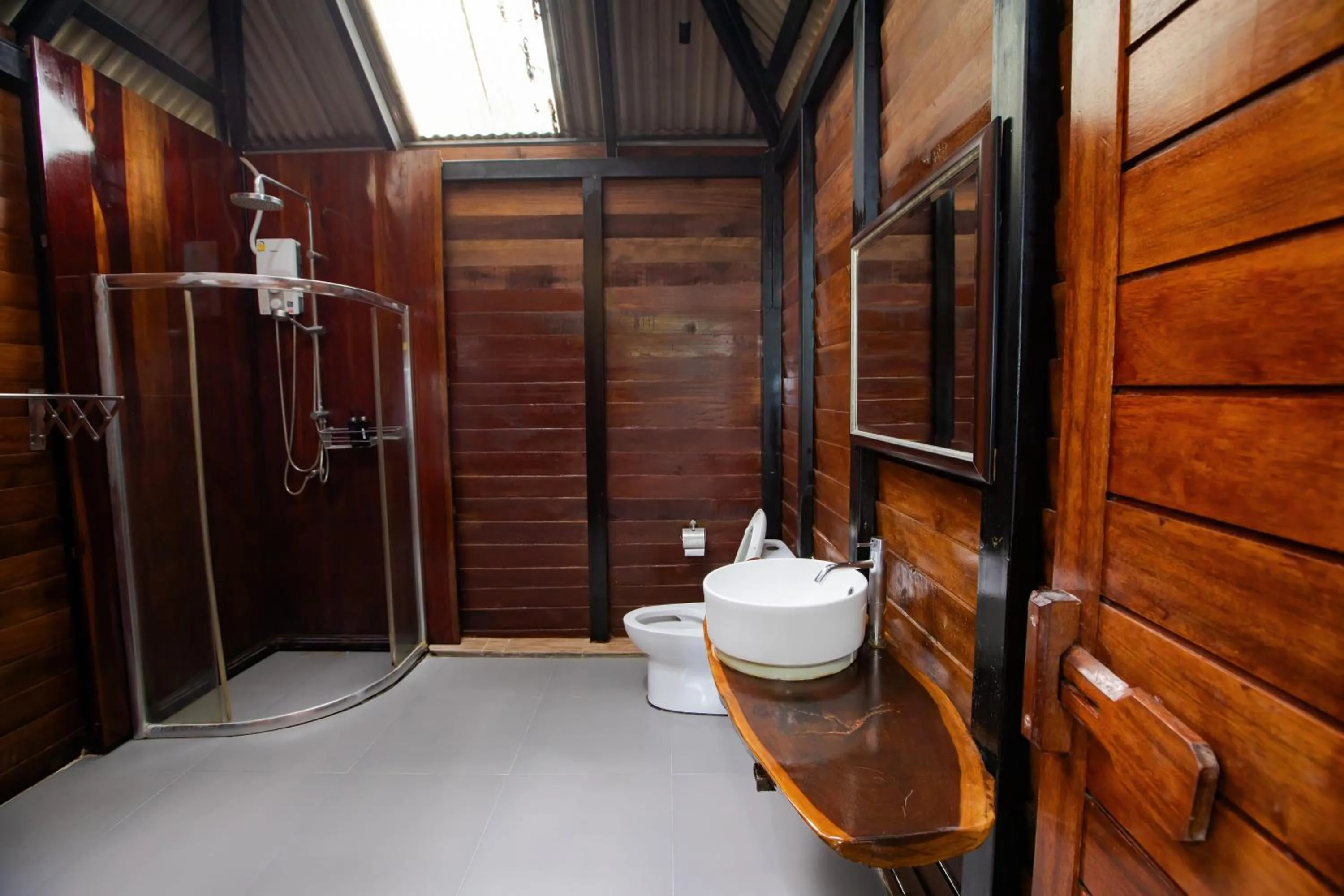 Shower in Chareena Hill Beach Resort