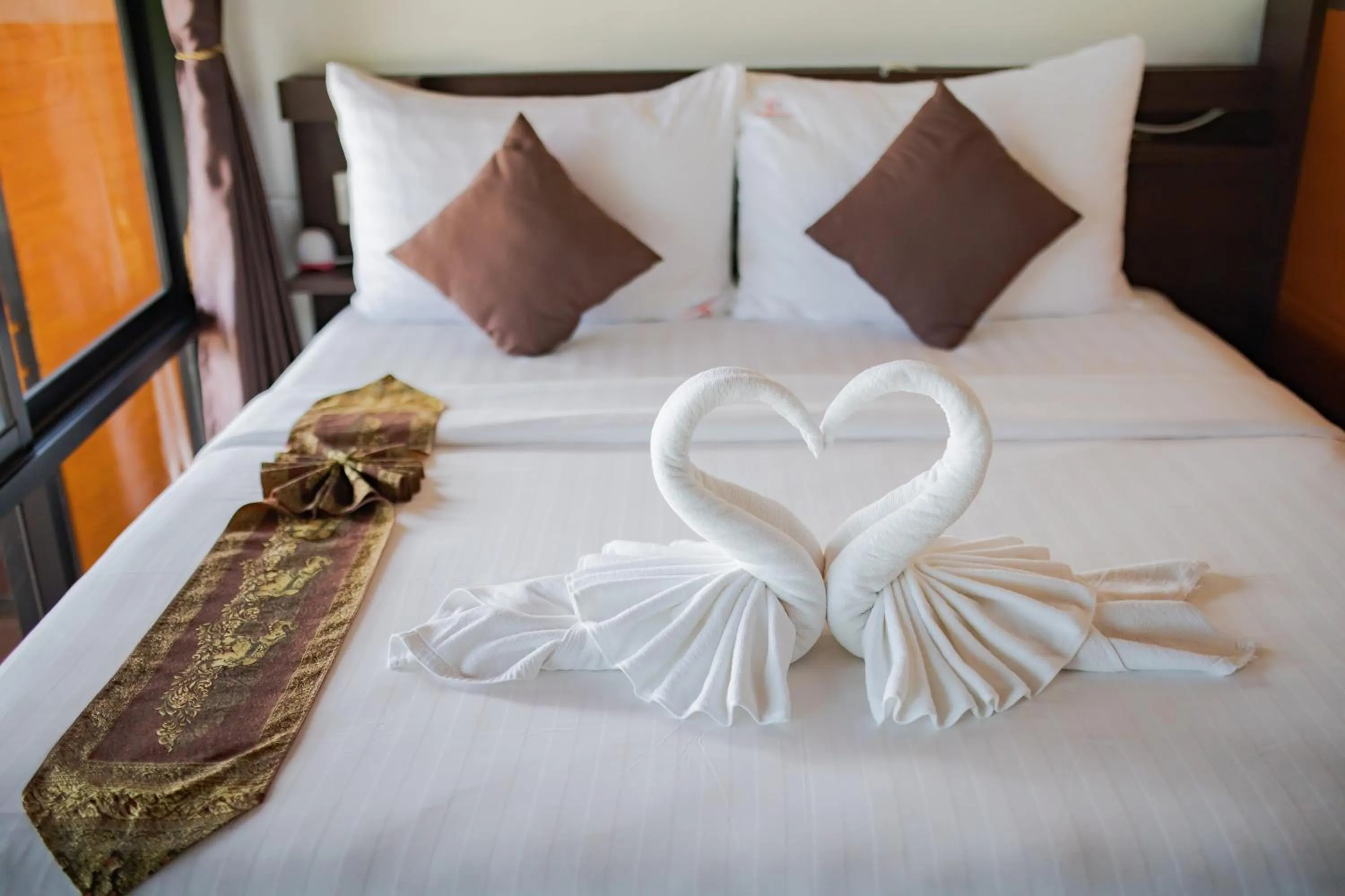 Bed in Chareena Hill Beach Resort