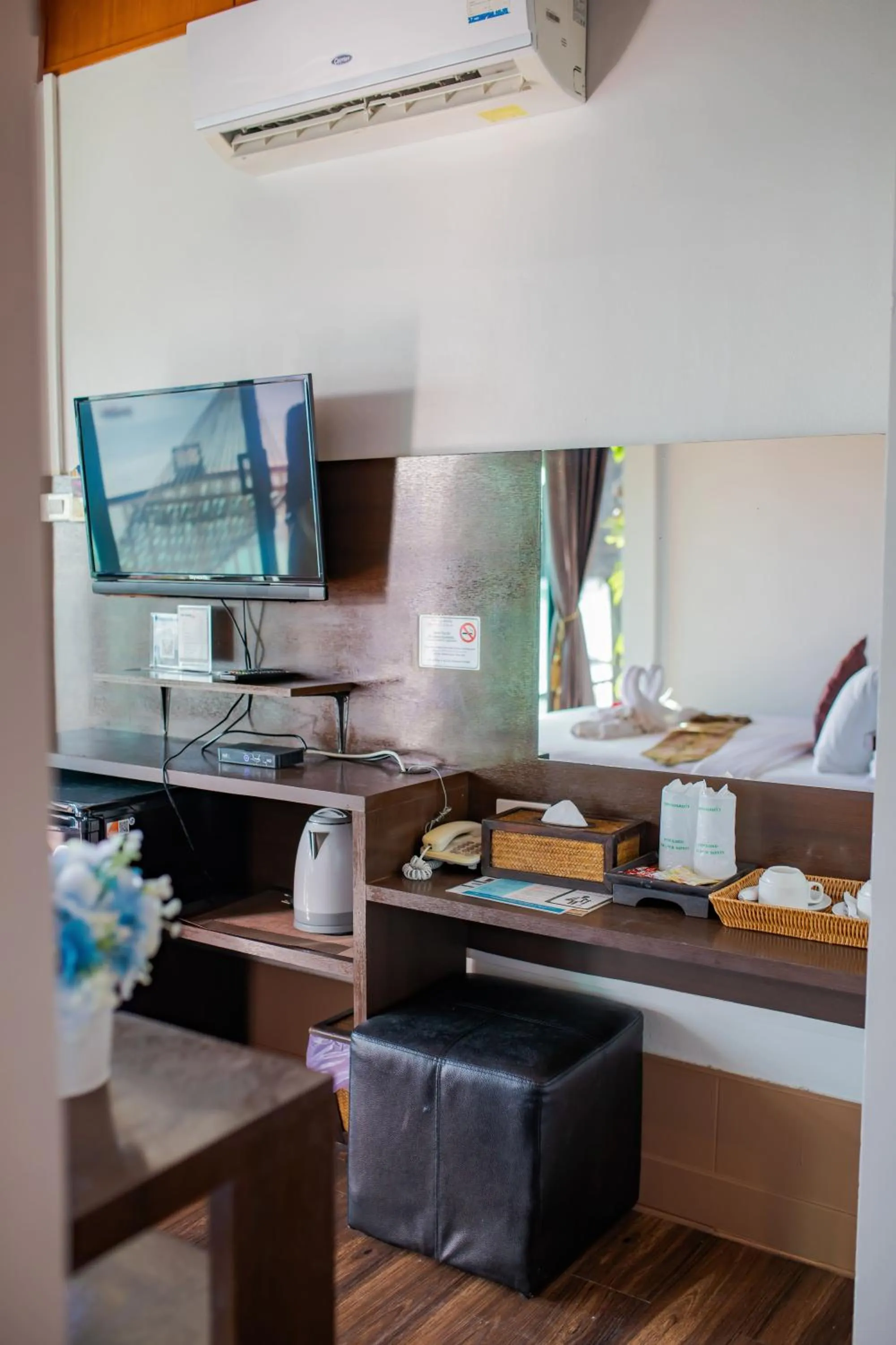 TV and multimedia in Chareena Hill Beach Resort