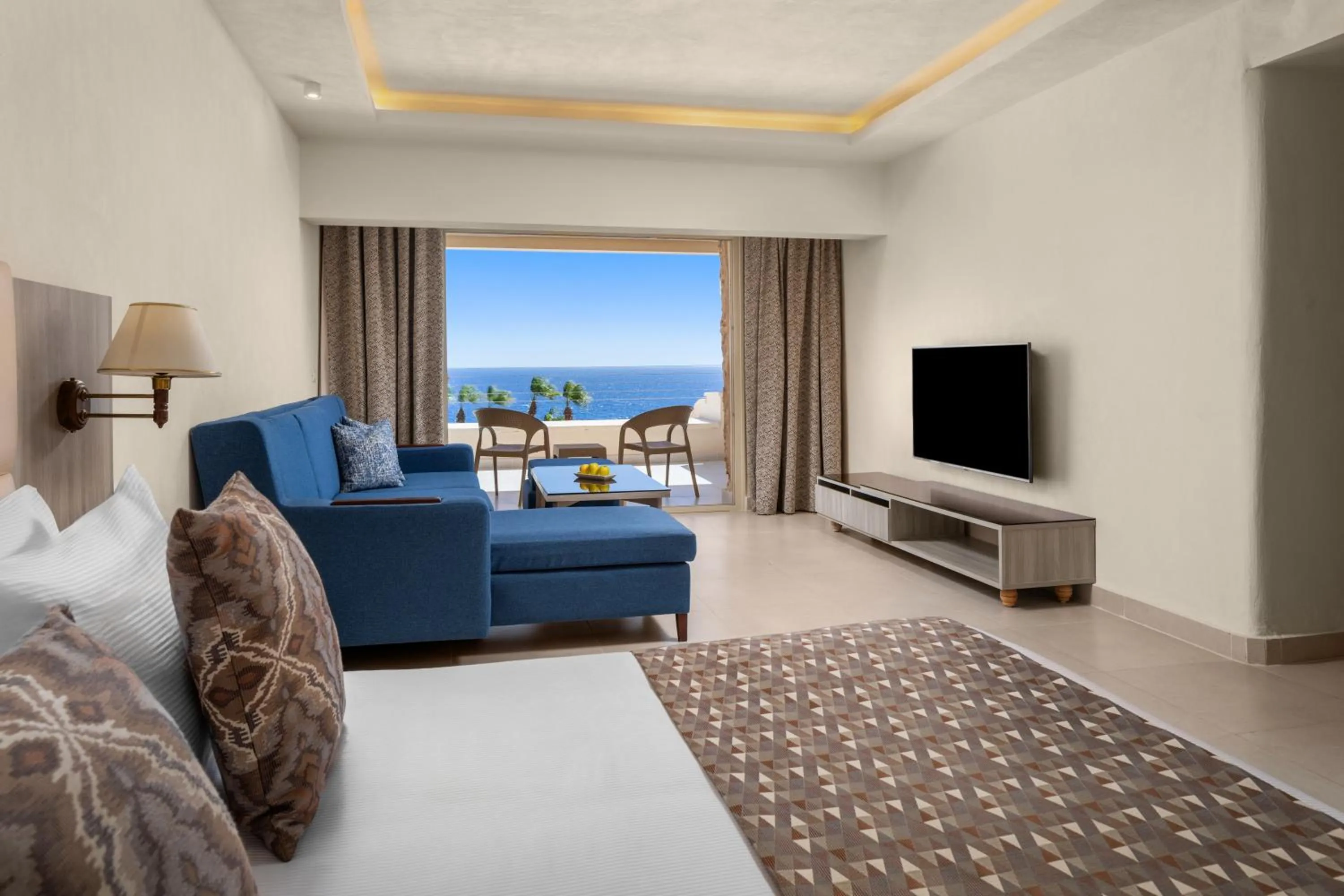 Bed in Pickalbatros Citadel Resort Sahl Hasheesh