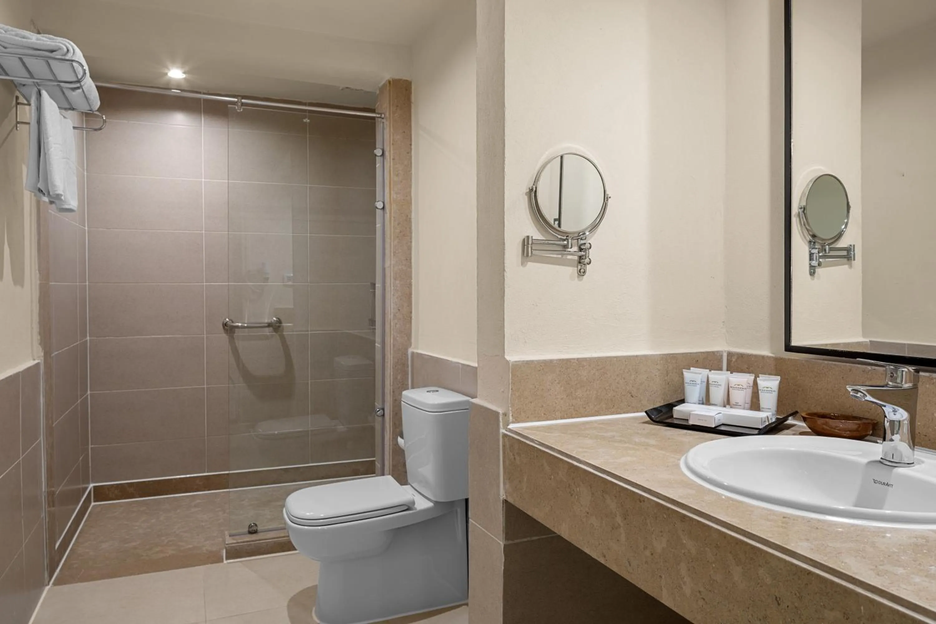 Shower in Pickalbatros Citadel Resort Sahl Hasheesh