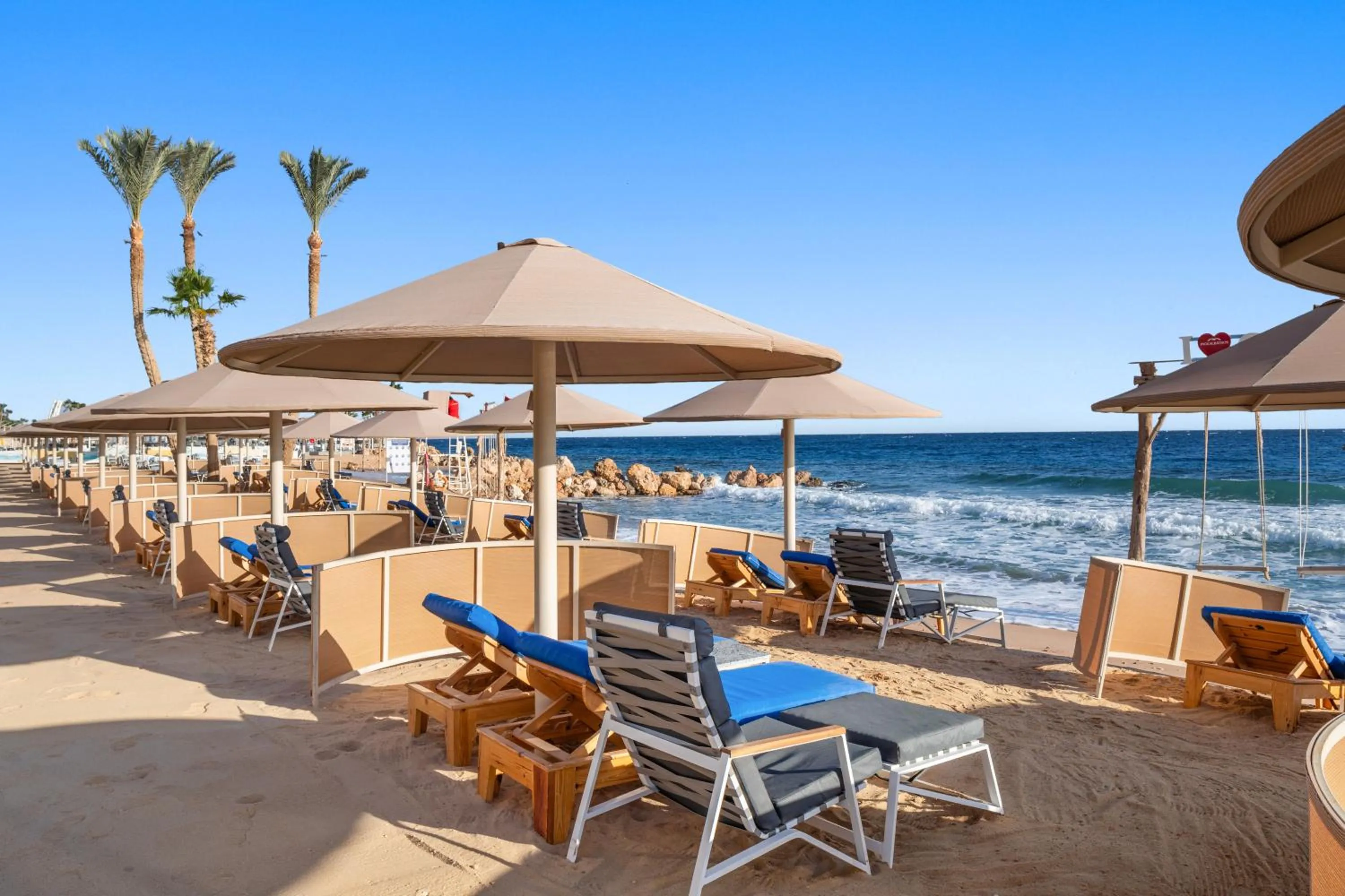 Beach in Pickalbatros Citadel Resort Sahl Hasheesh