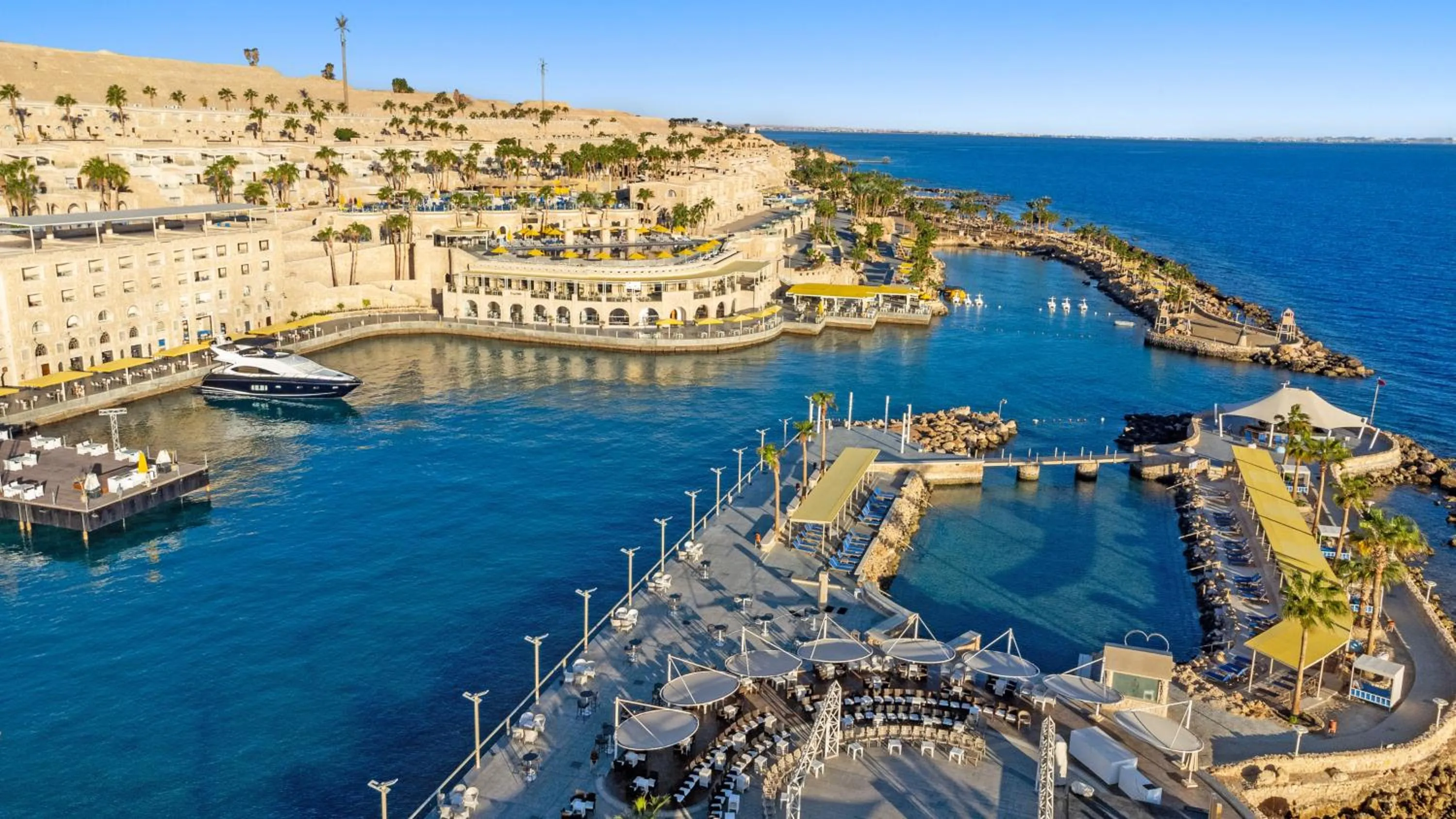 Property building in Pickalbatros Citadel Resort Sahl Hasheesh