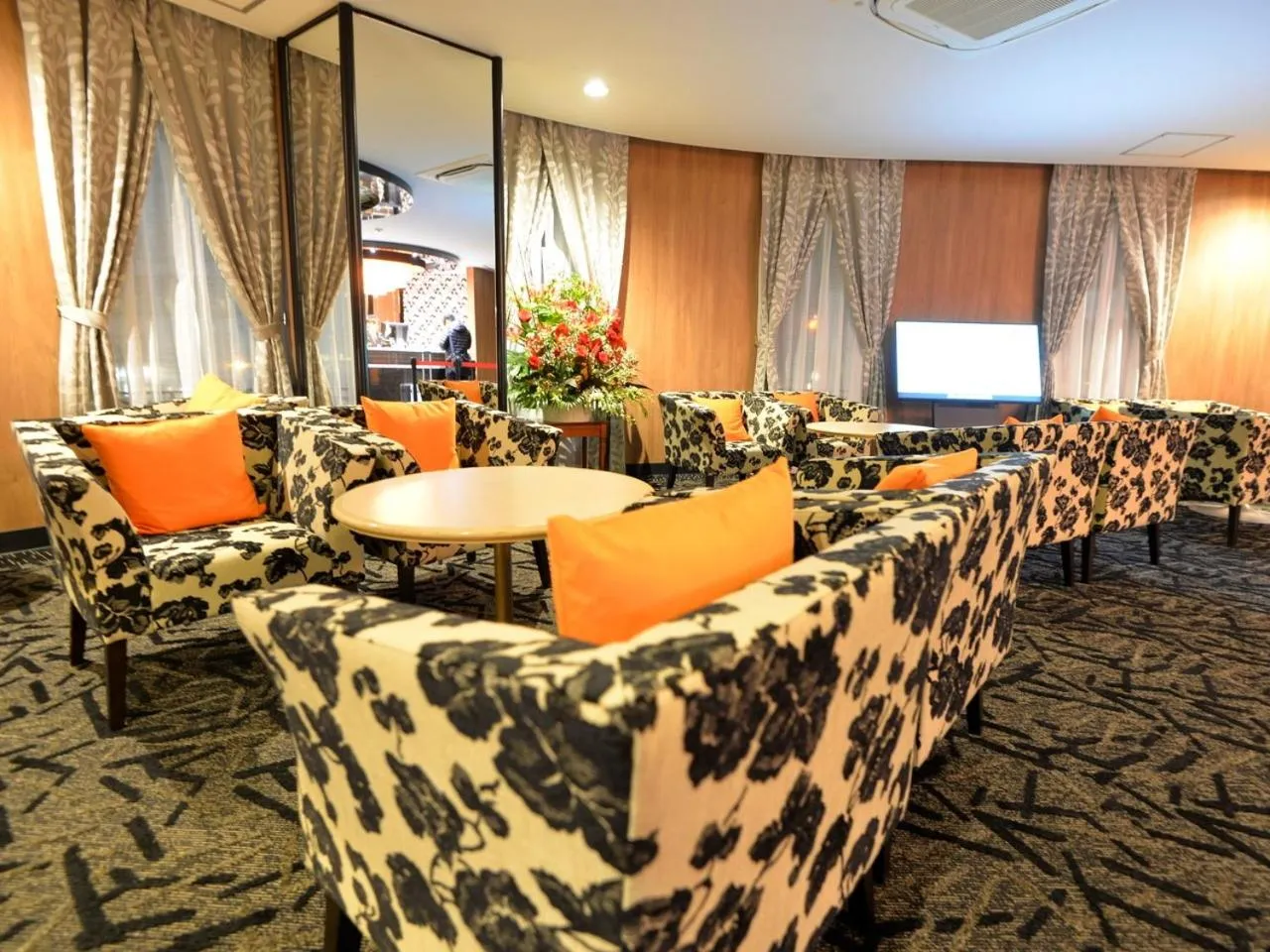 Area and facilities in APA Hotel Toyohashi-Ekimae