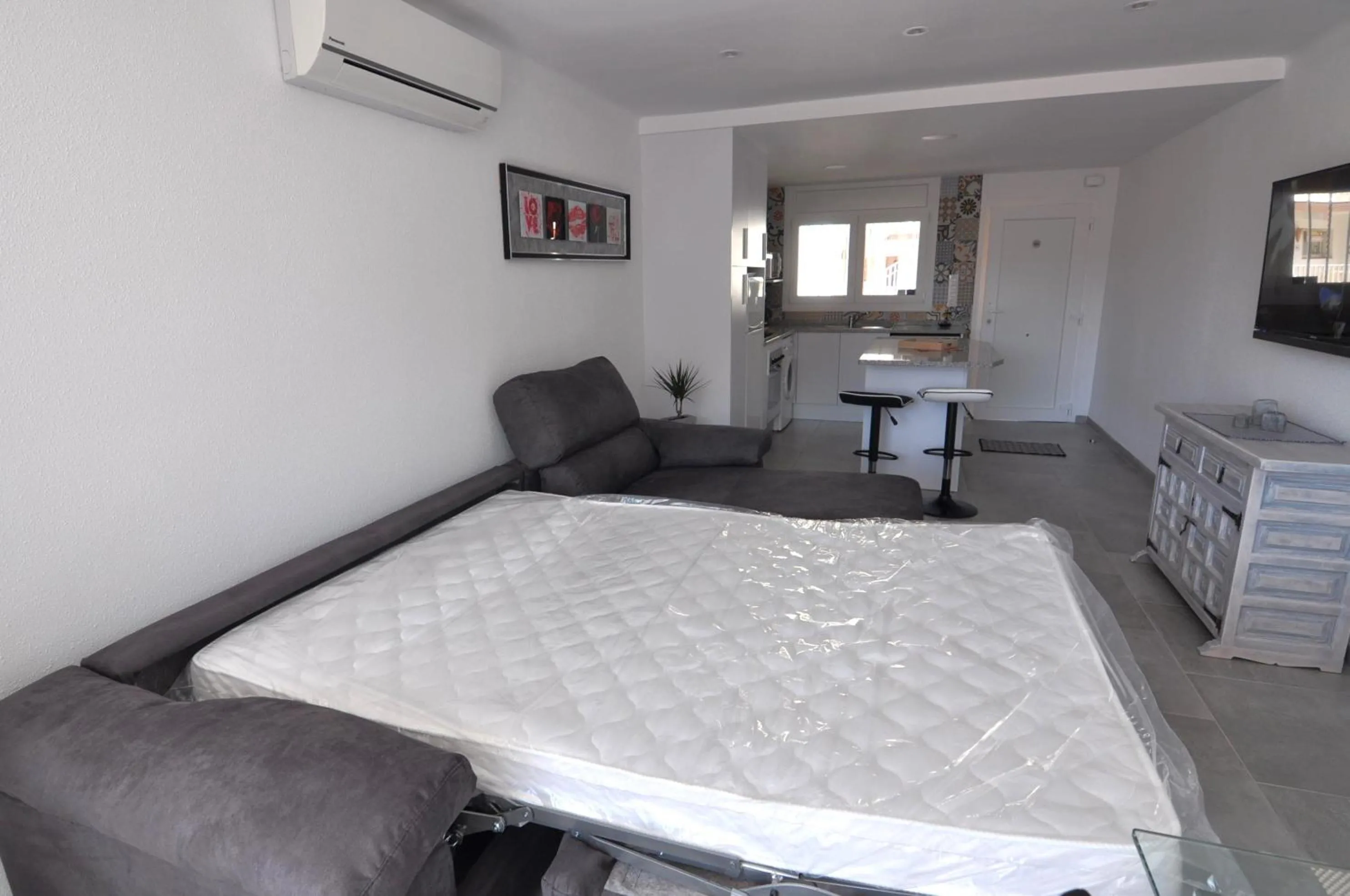 Living room, Bed in RNET - La Solana Casa Dani