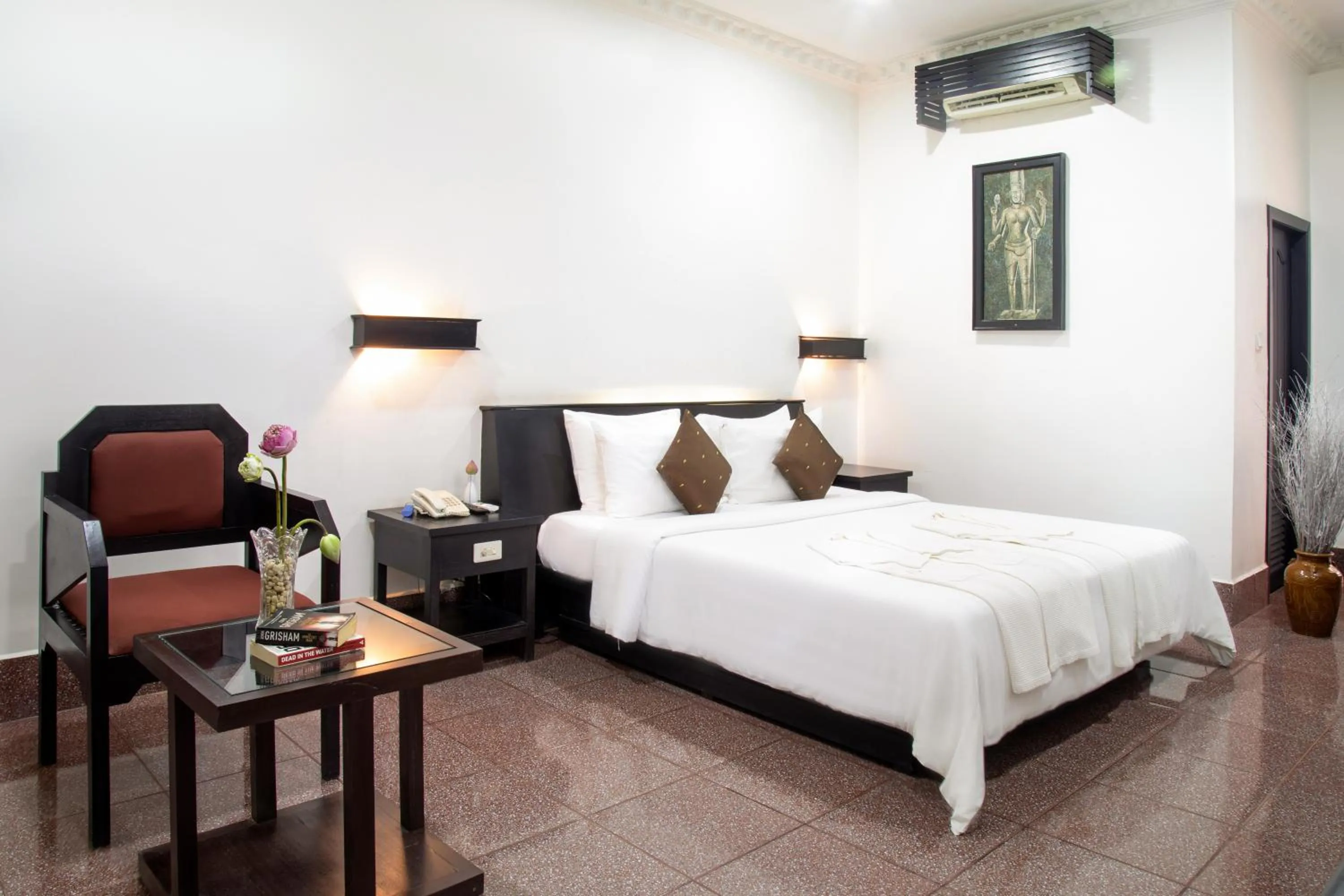 Bedroom, Bed in The Oasis Harbor