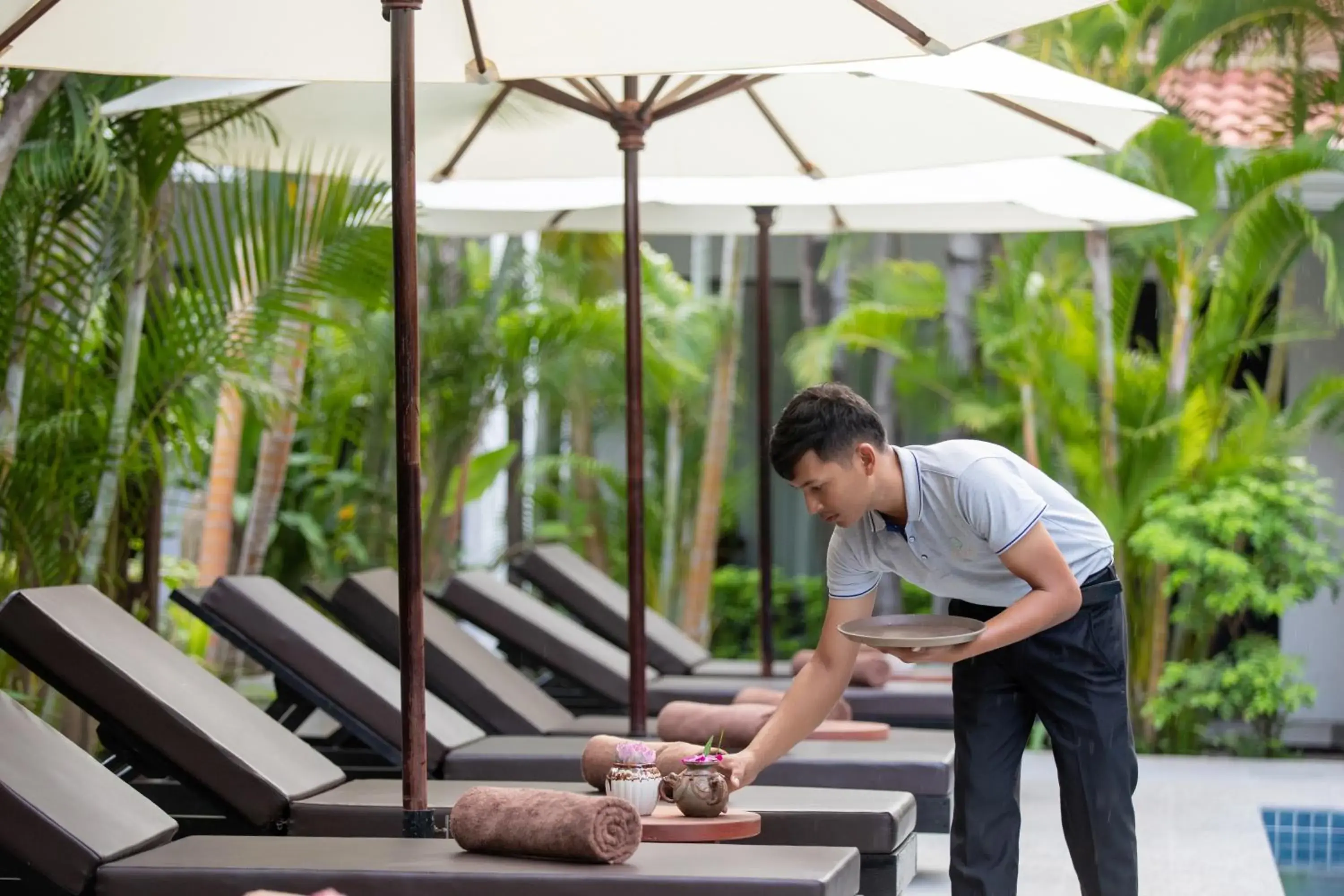 Pool view in The Oasis Harbor Pool view in The Oasis Harbor