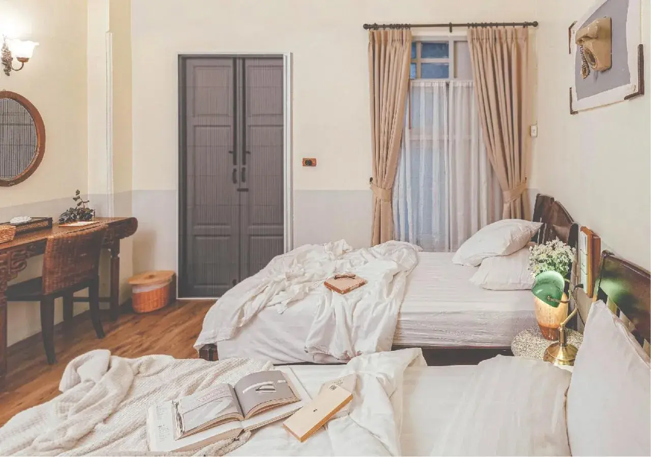 Bed in Yesterday Hotel Bed in Yesterday Hotel