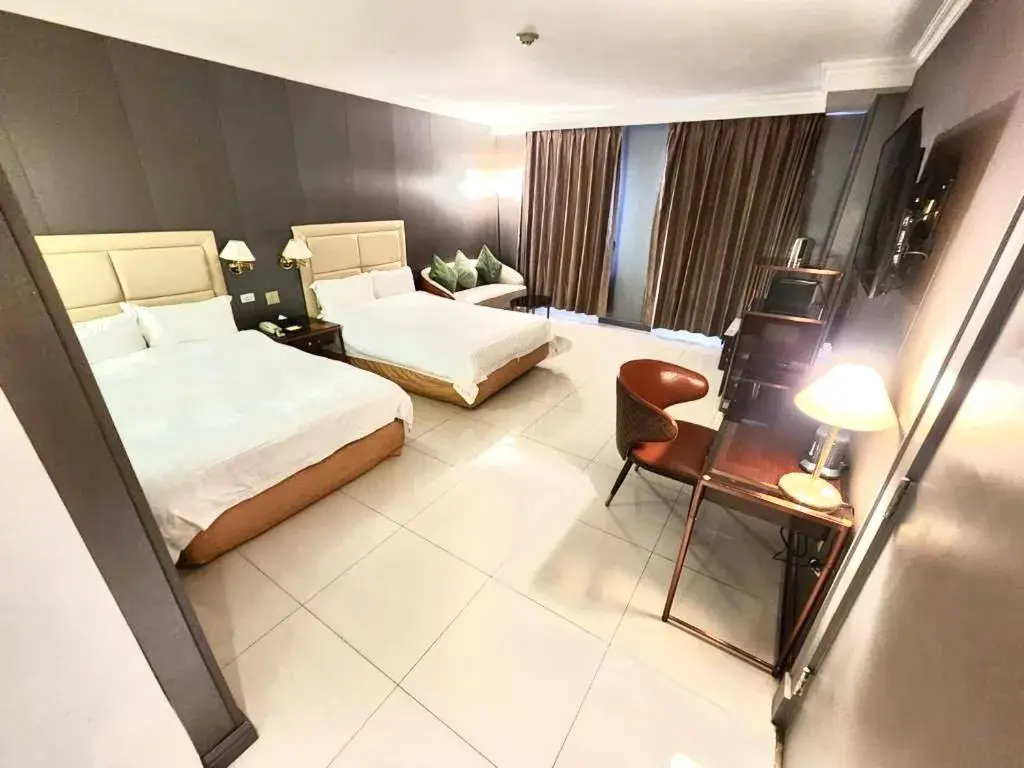 Bedroom, Bed in Royal Orchid Hotel Guam Bedroom, Bed in Royal Orchid Hotel Guam