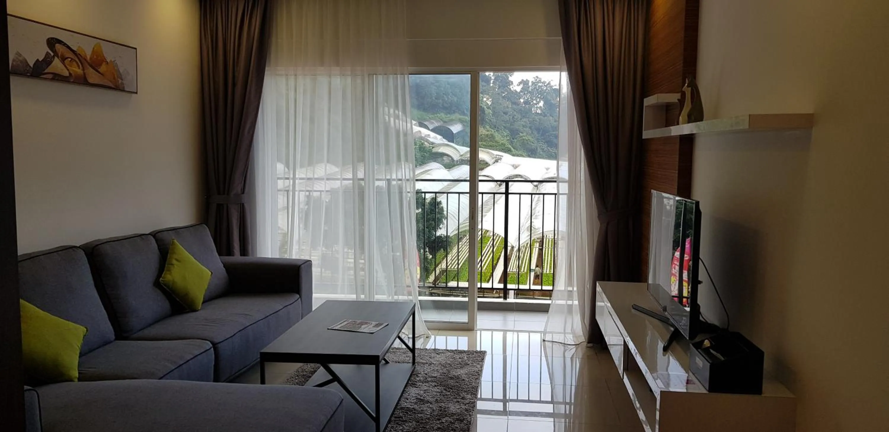 Living room in Peony Square Residences
