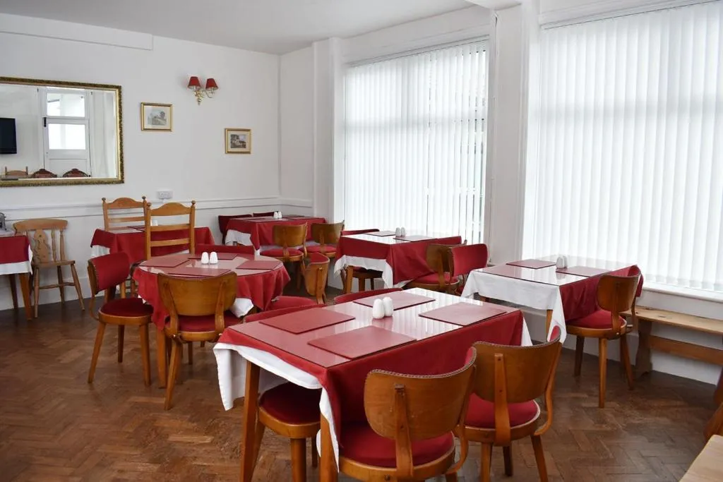 Dining area in Bayside