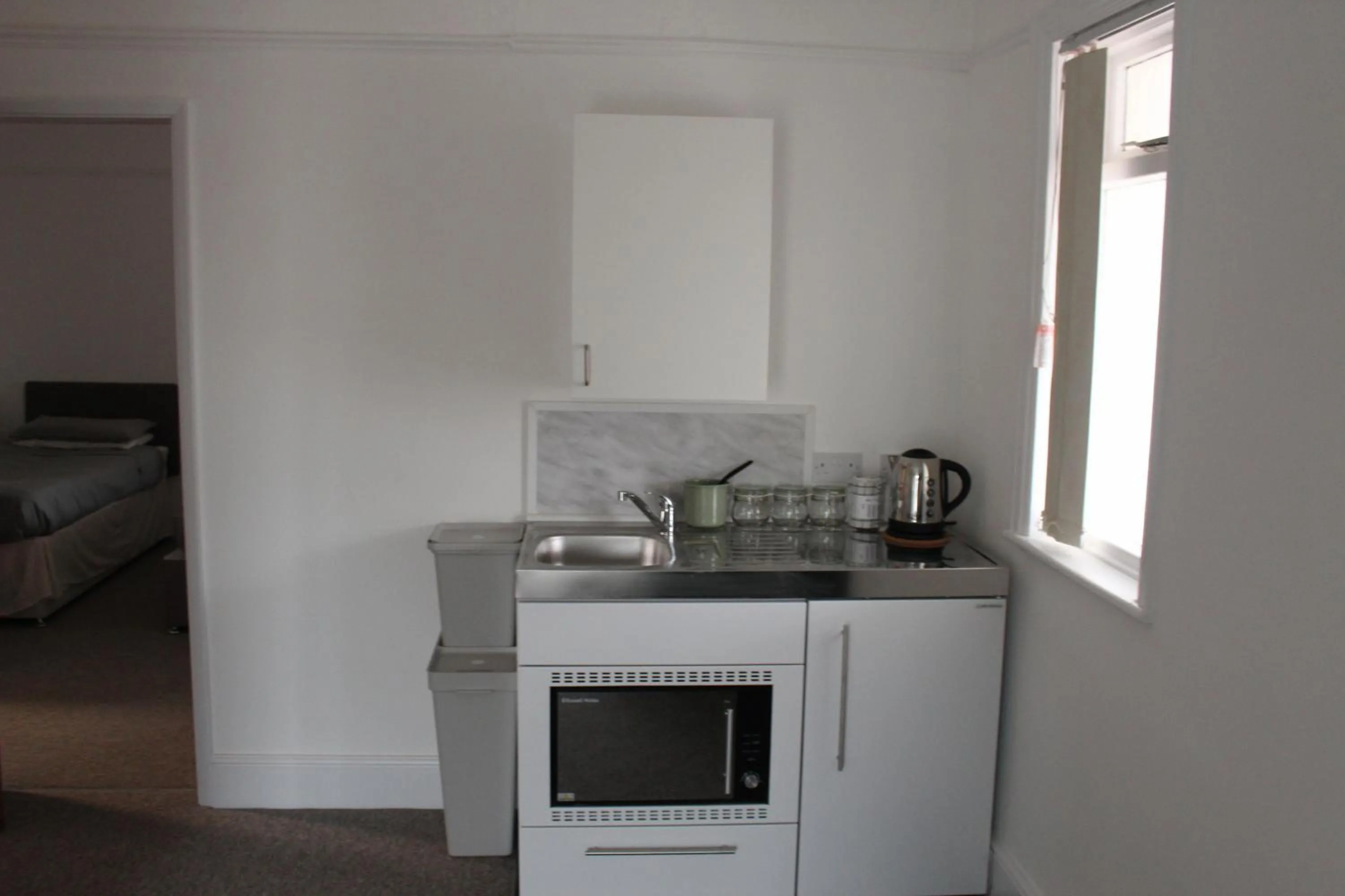 Kitchen or kitchenette in Bayside