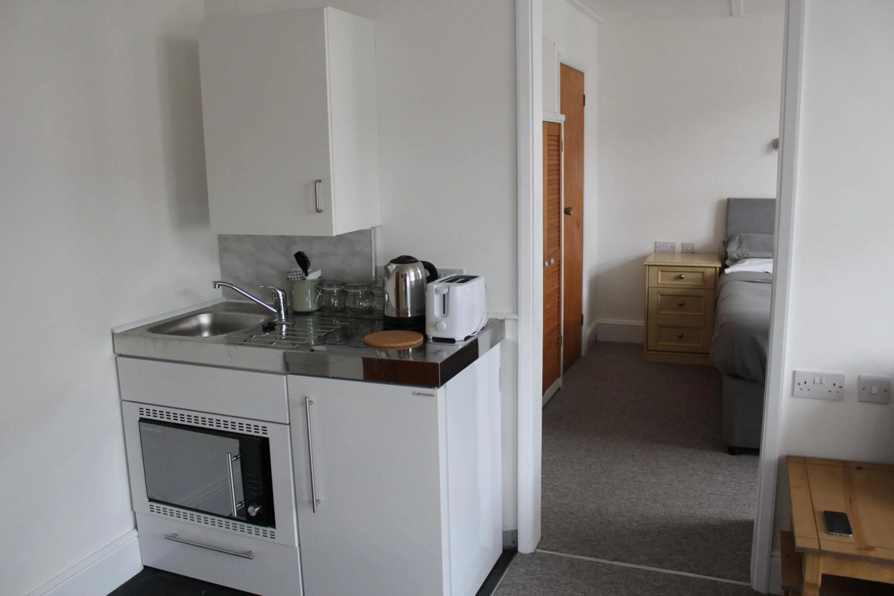 Kitchen or kitchenette in Bayside