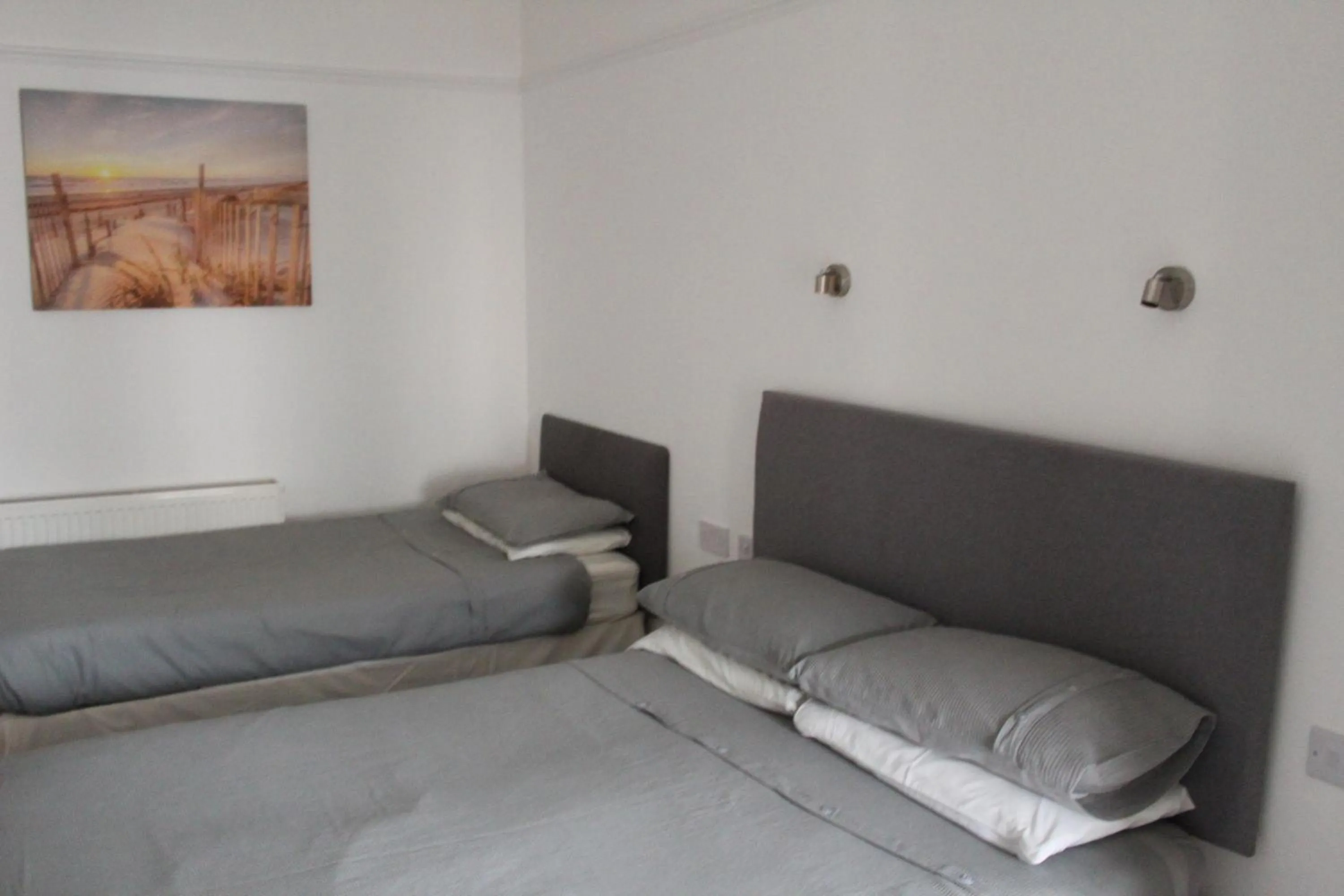 Bed in Bayside