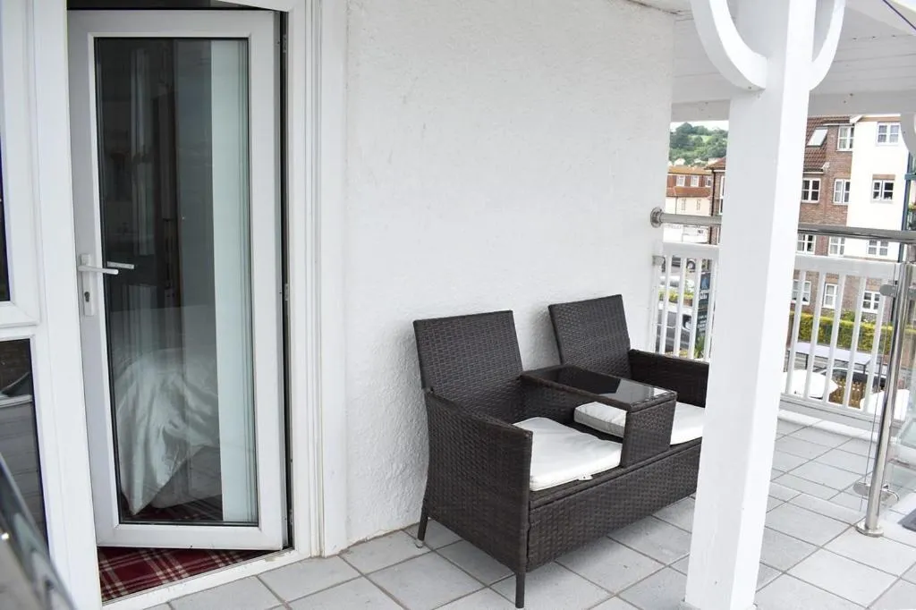 Balcony/Terrace in Bayside