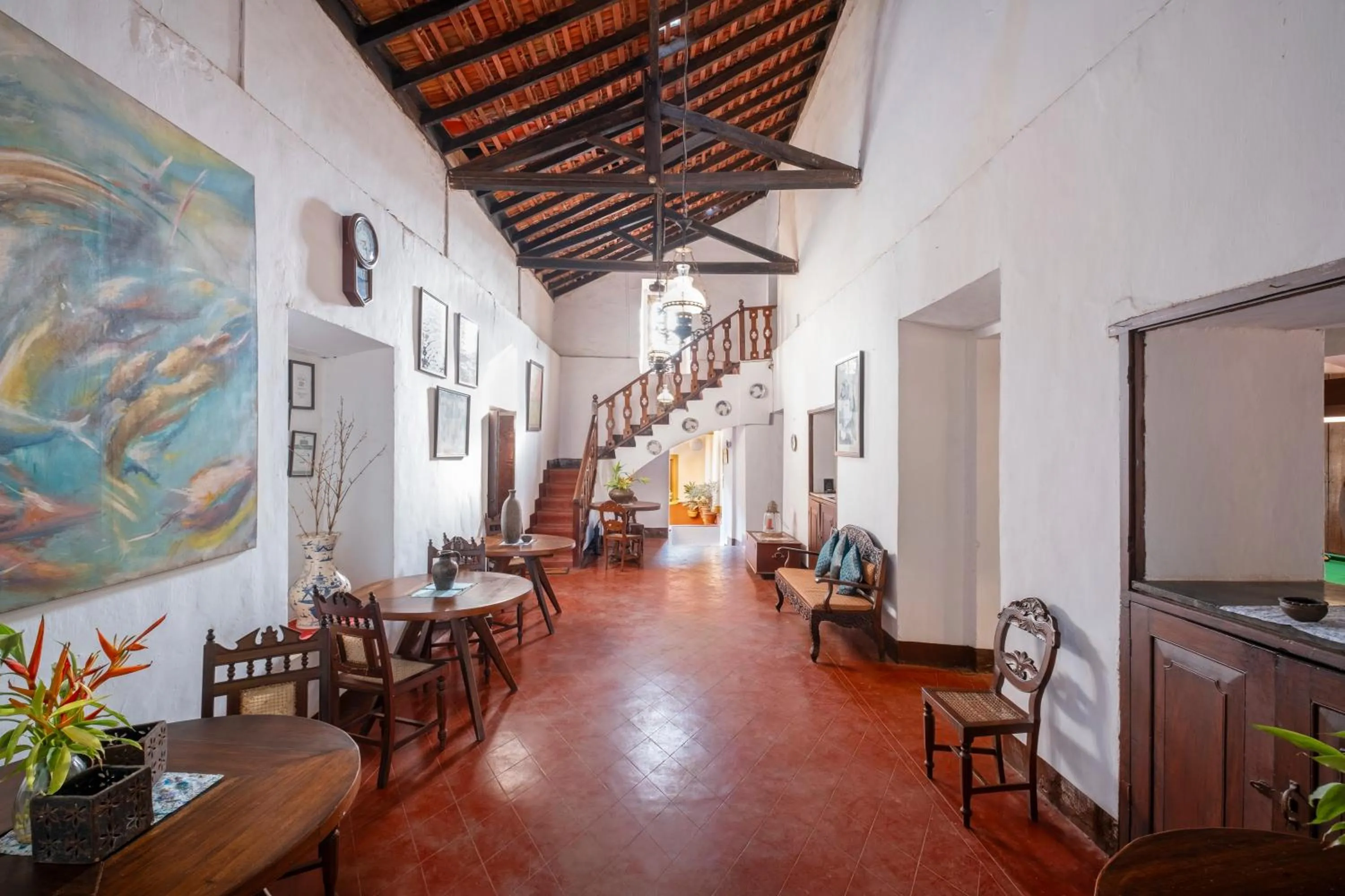 Restaurant/places to eat in Granpa's Inn Hotel Bougainvillea