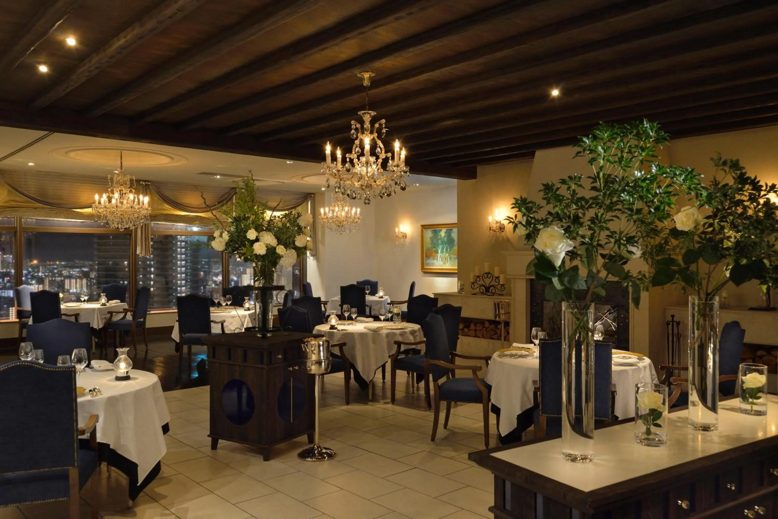 Restaurant/places to eat in RIHGA Royal Hotel Osaka, Vignette Collection by IHG