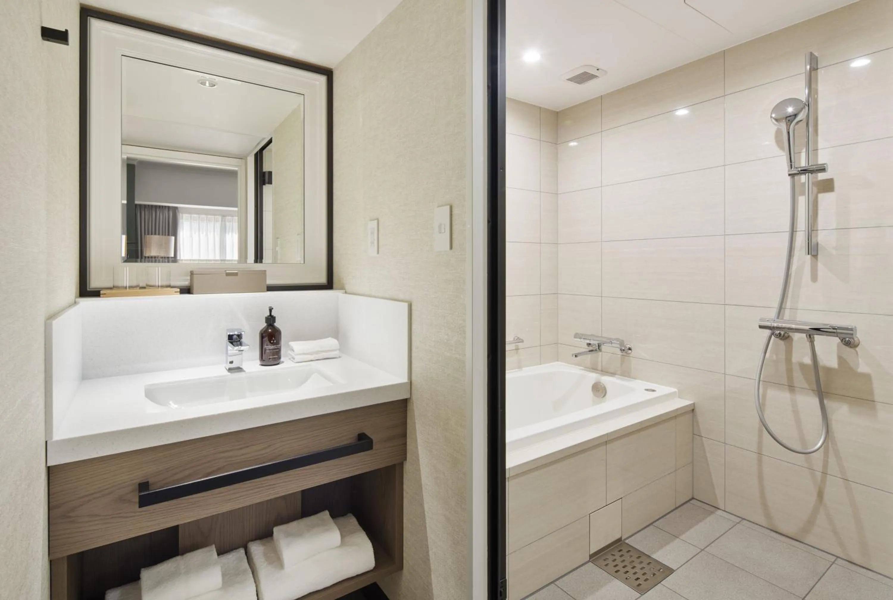 Bathroom in RIHGA Royal Hotel Osaka, Vignette Collection by IHG