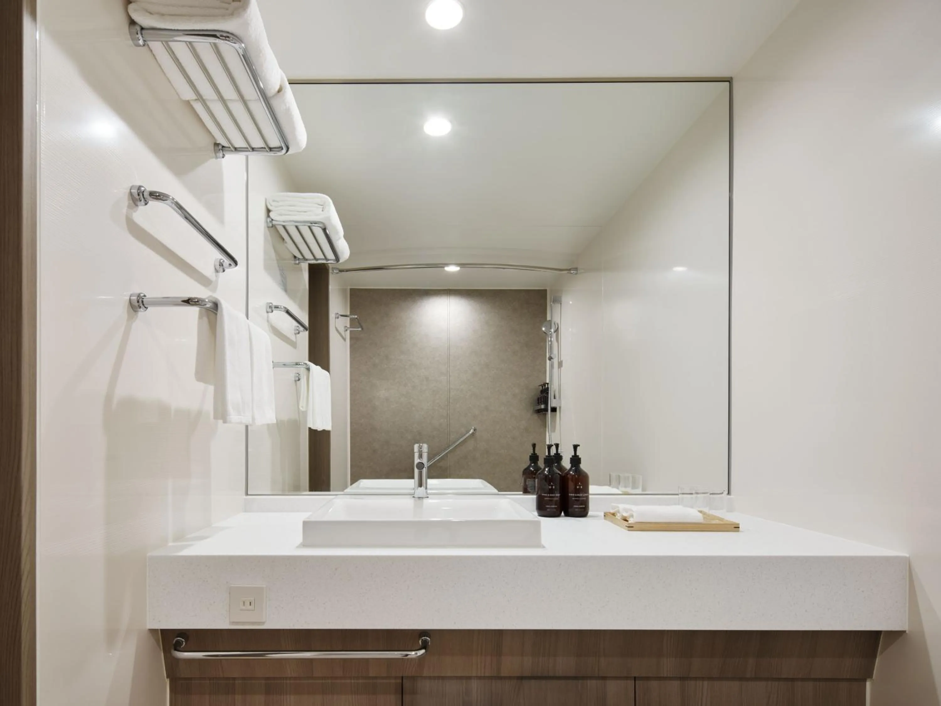 Bathroom in RIHGA Royal Hotel Osaka, Vignette Collection by IHG