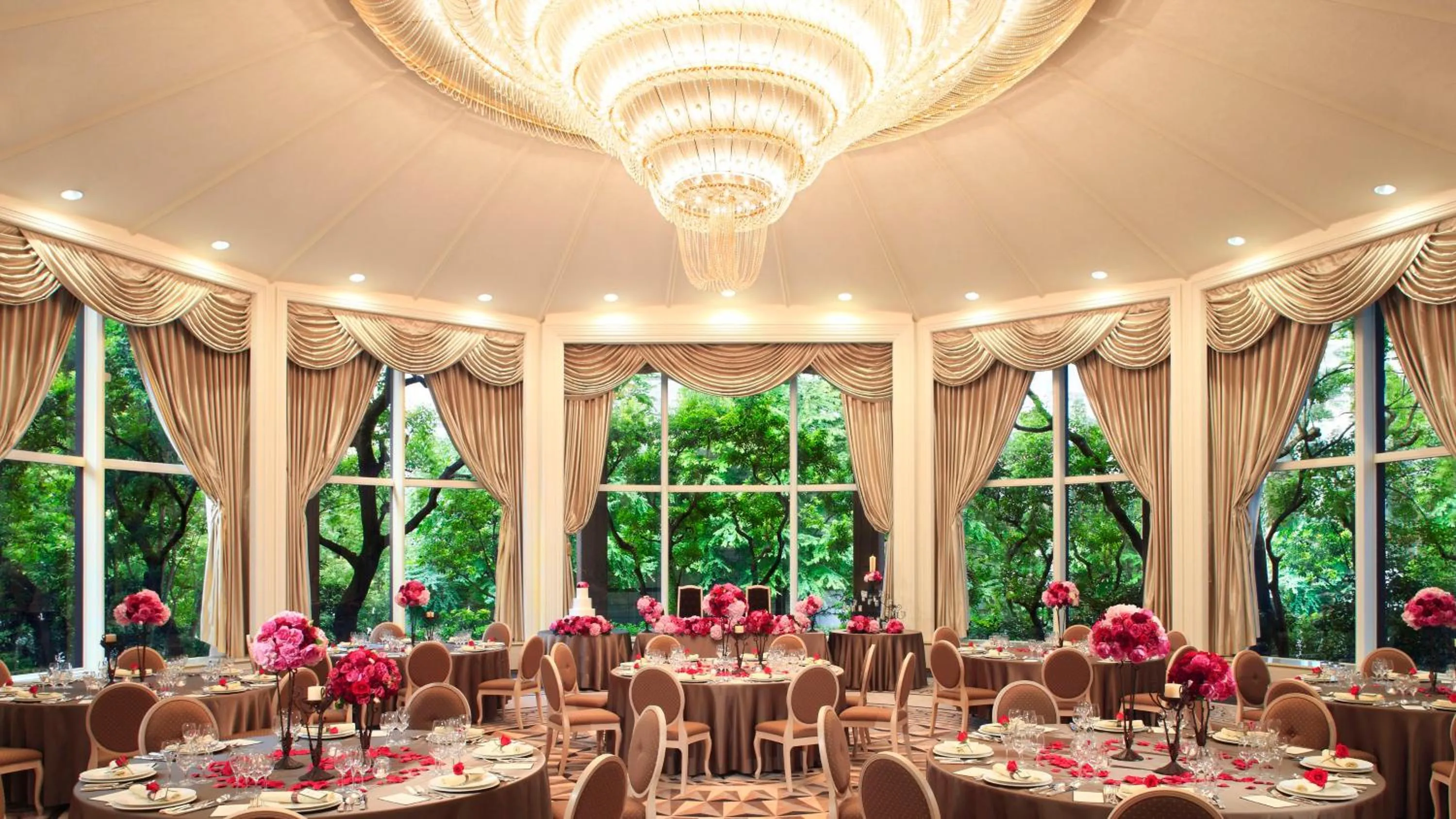 Banquet/Function facilities in RIHGA Royal Hotel Osaka, Vignette Collection by IHG